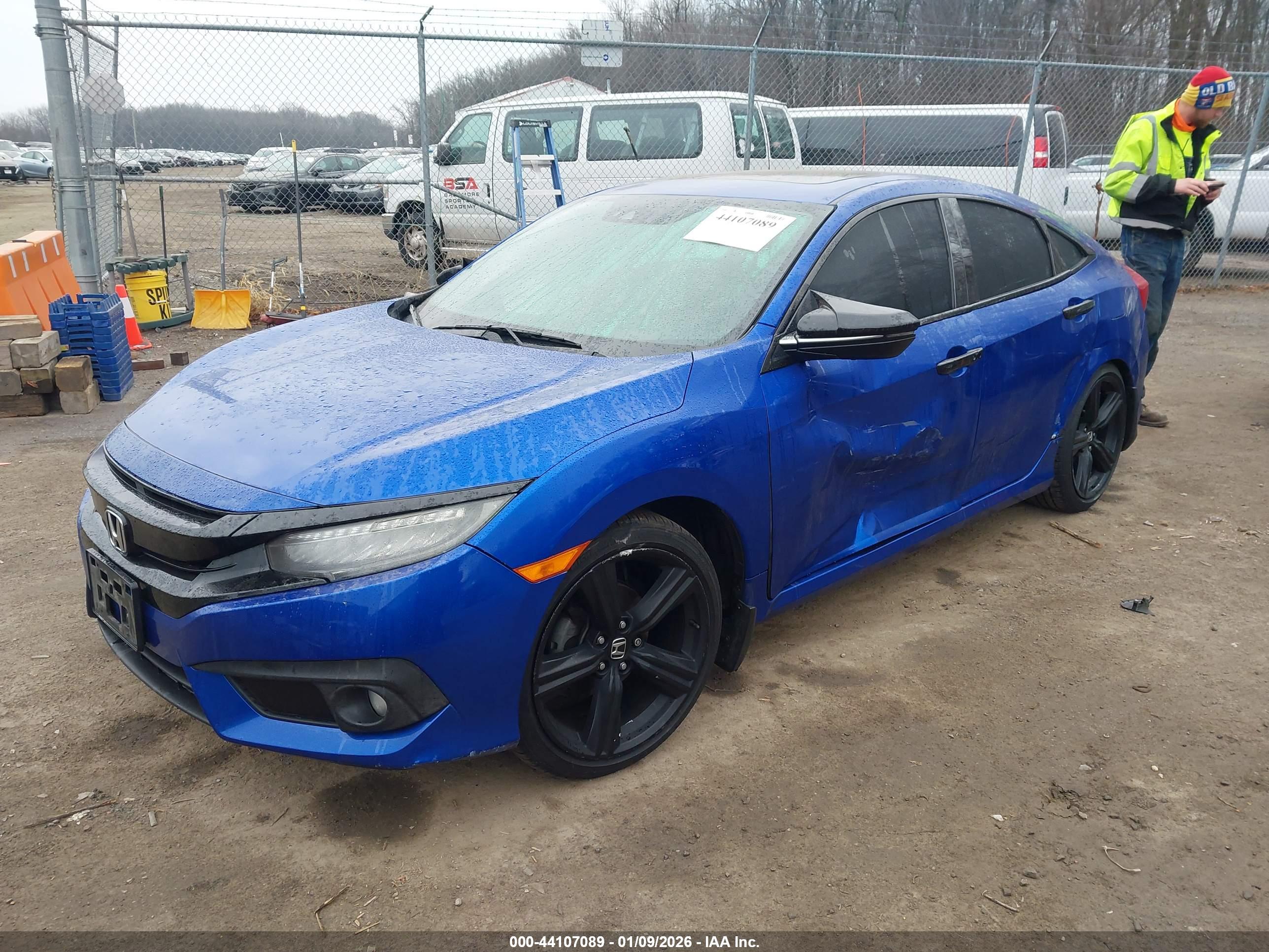 HONDA CIVIC image 2