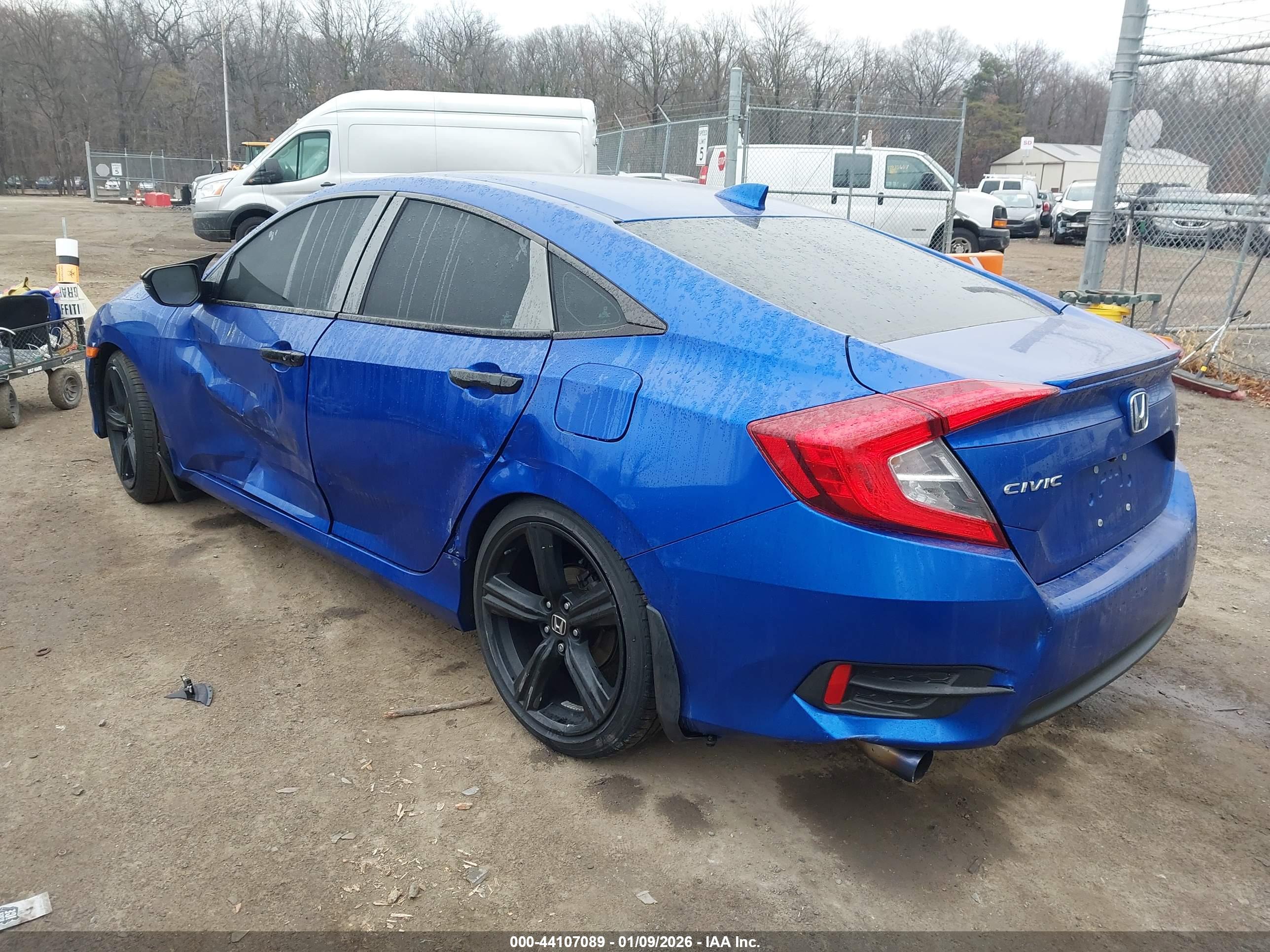 HONDA CIVIC image 3