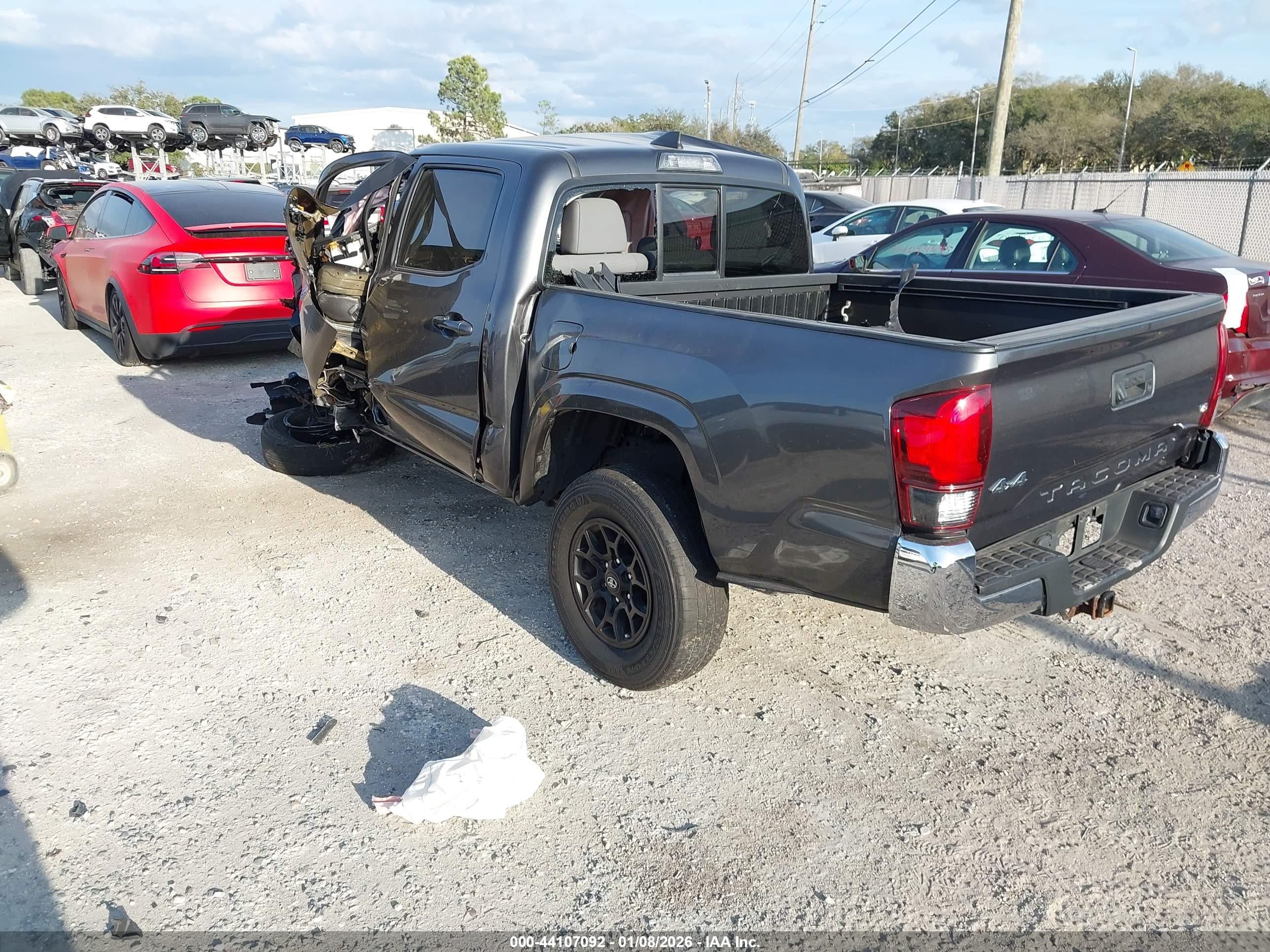 TOYOTA TACOMA image 3