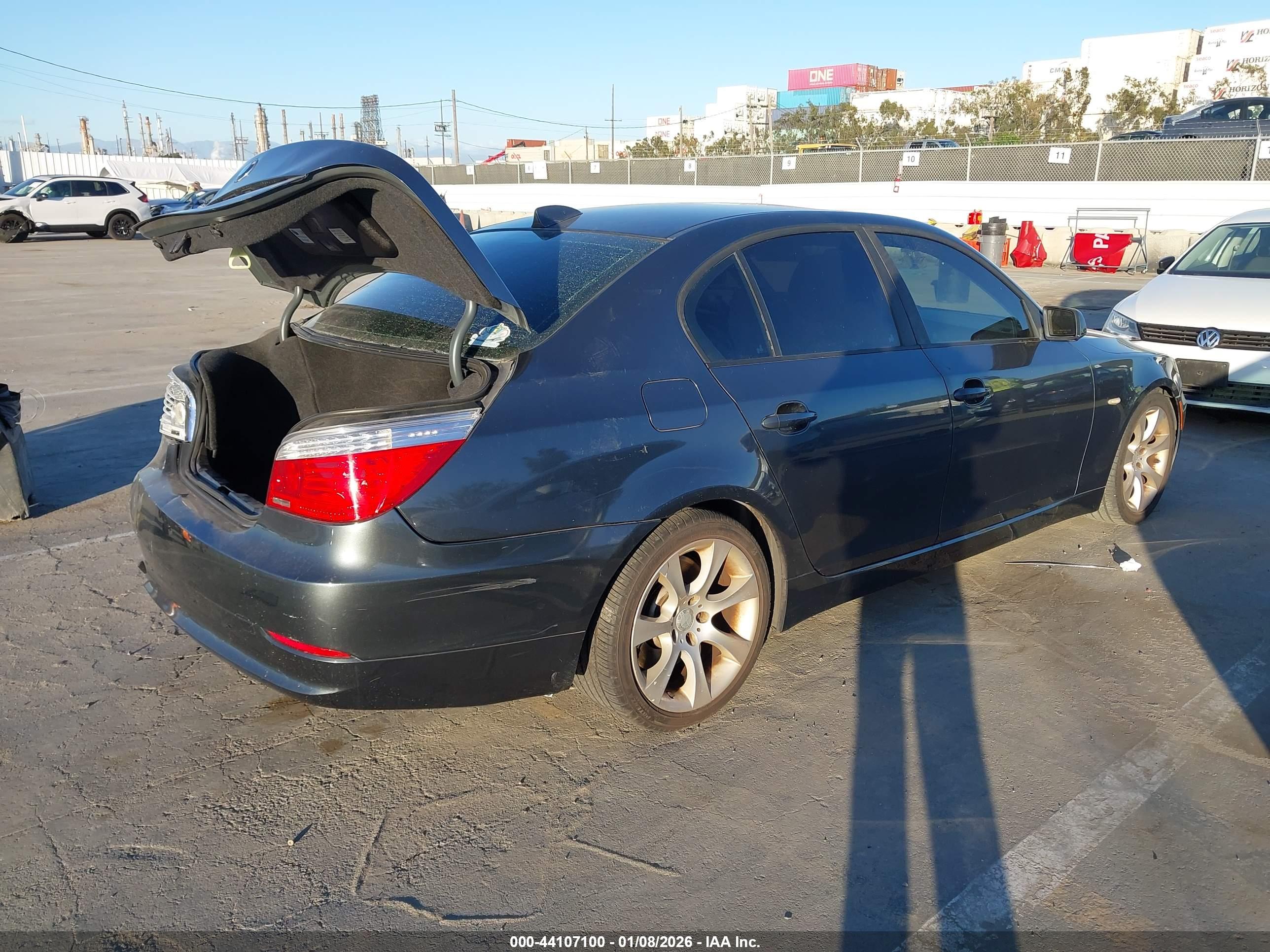 BMW 535I image 4