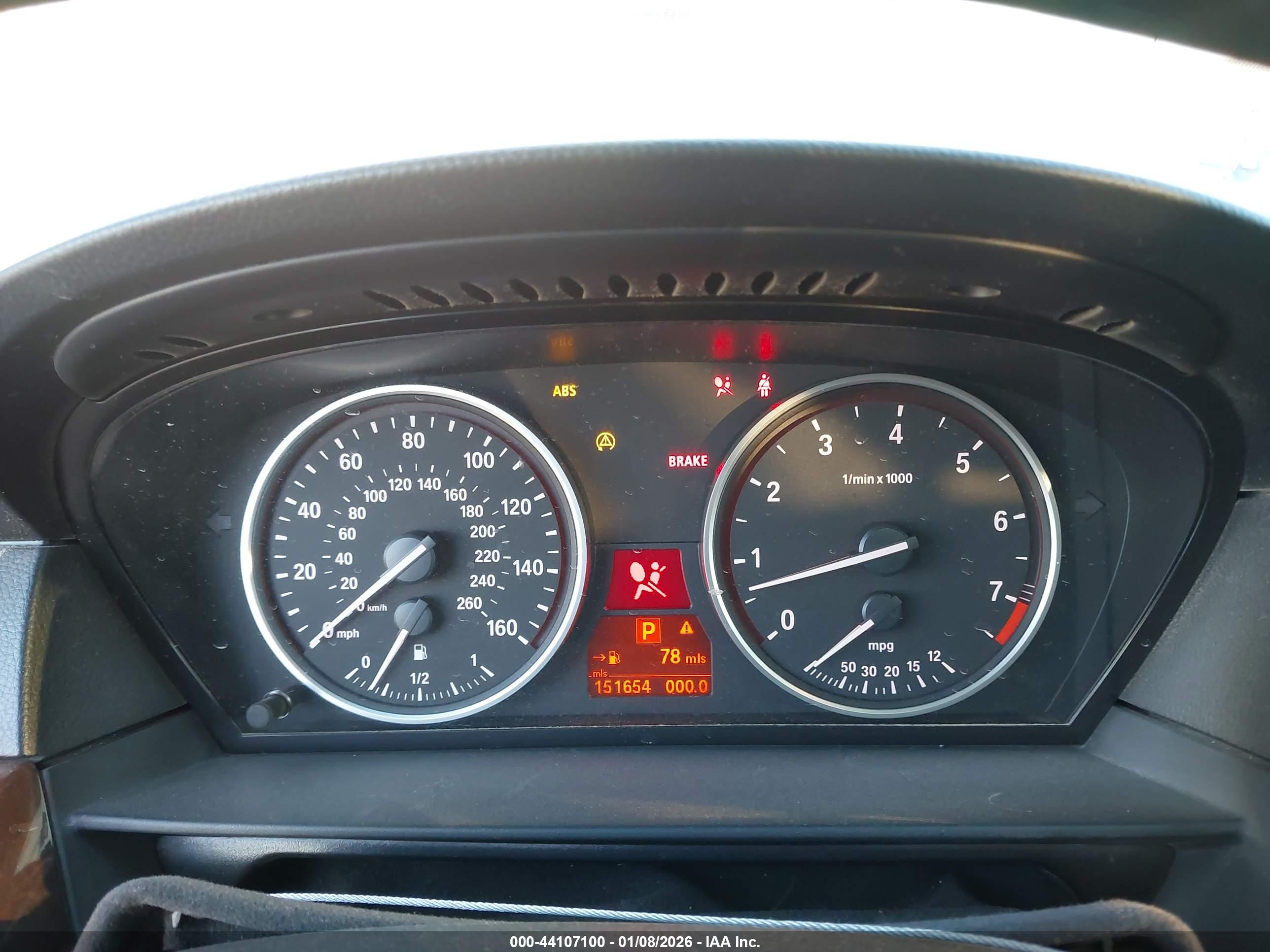 BMW 535I image 7