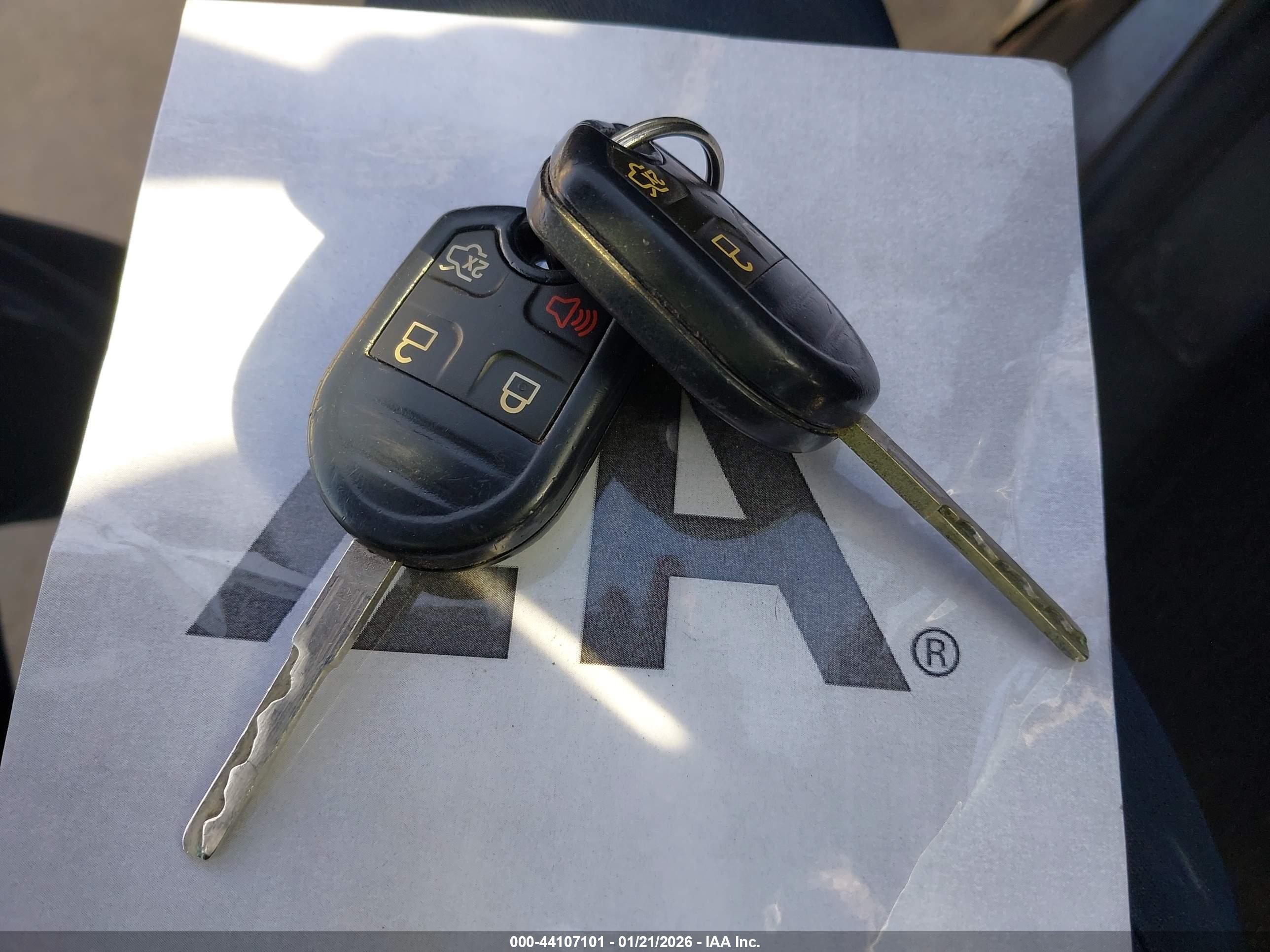 FORD FIESTA image 11