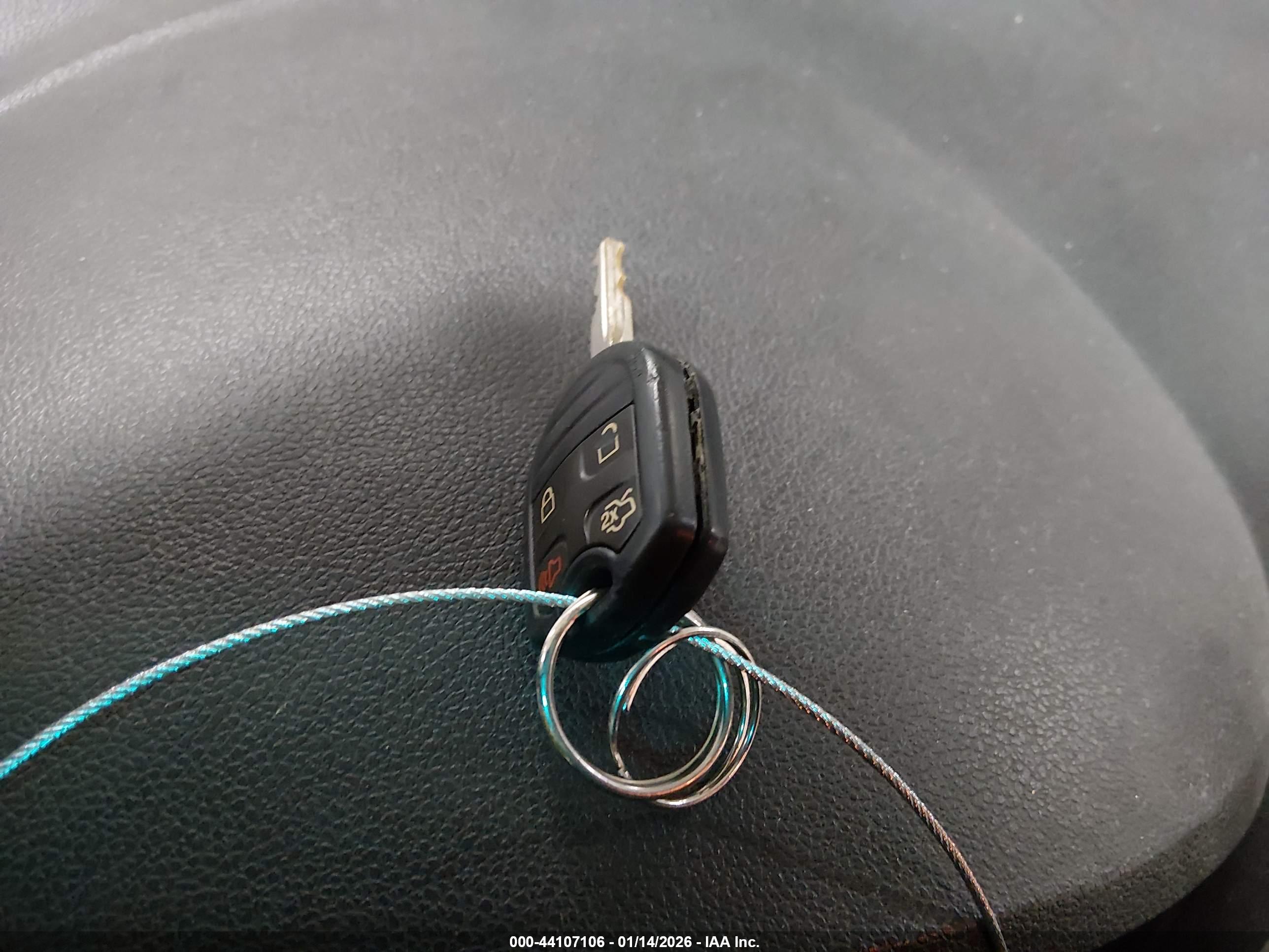 FORD EXPLORER image 11