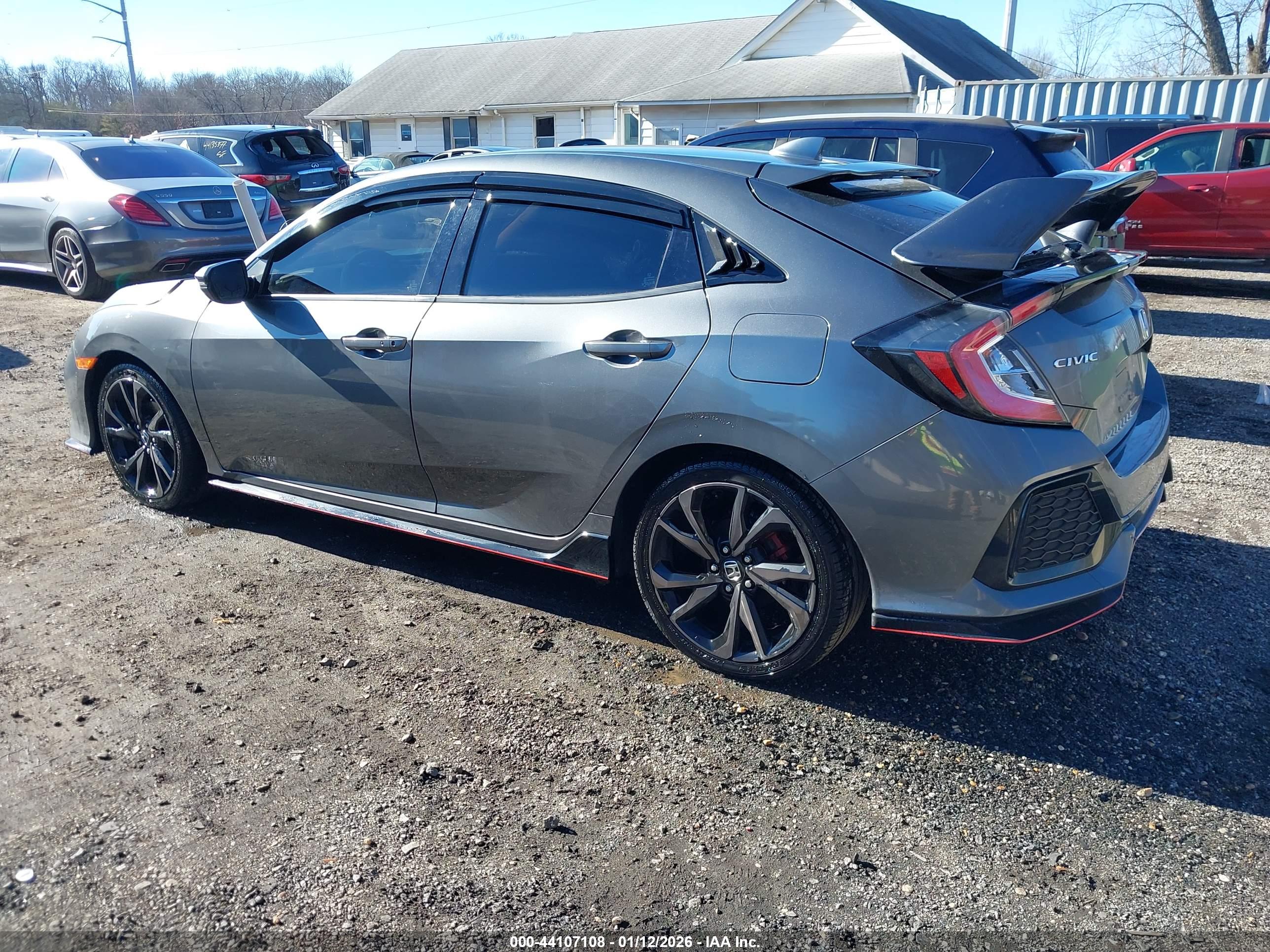 HONDA CIVIC image 3