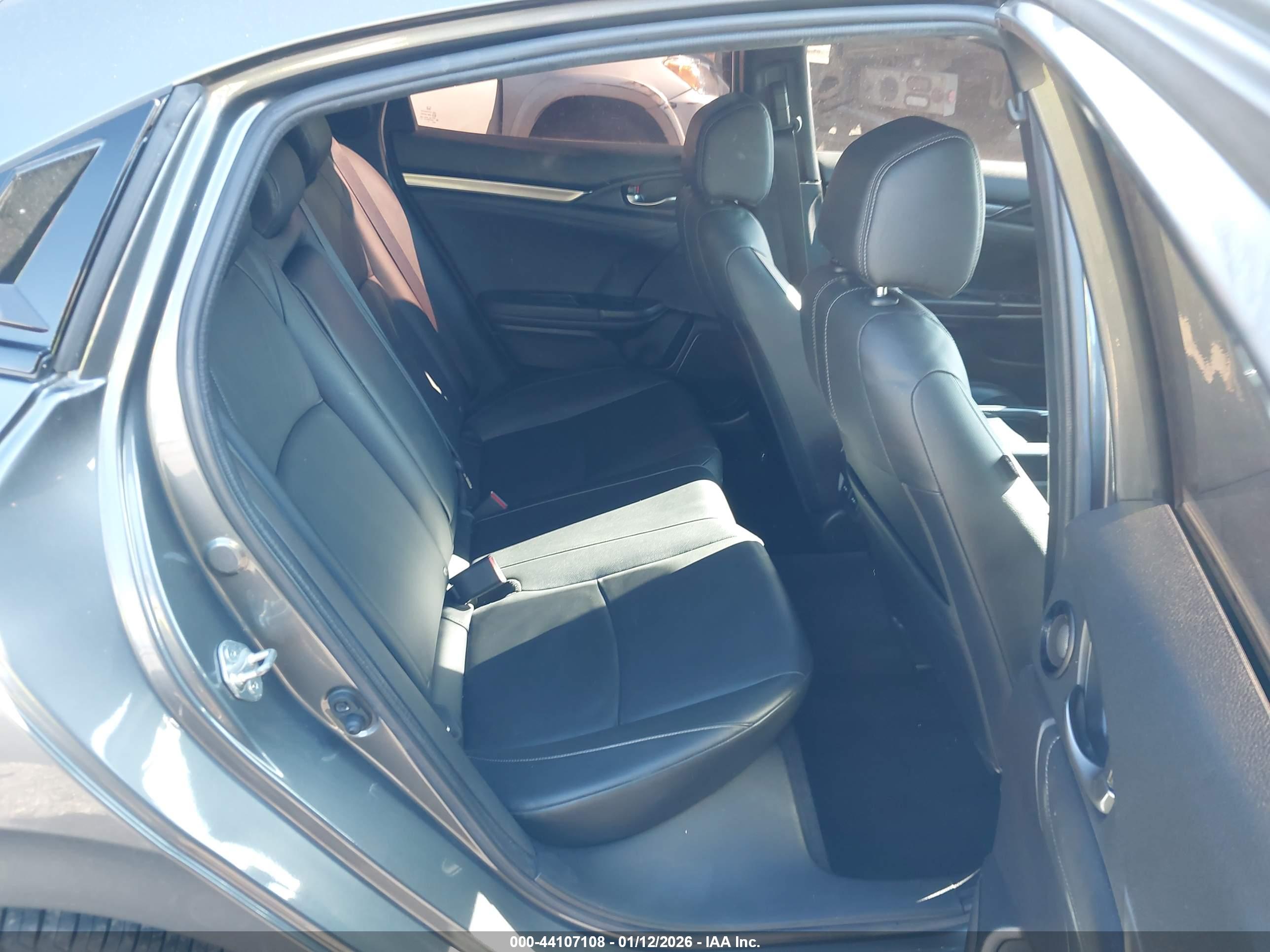 HONDA CIVIC image 8