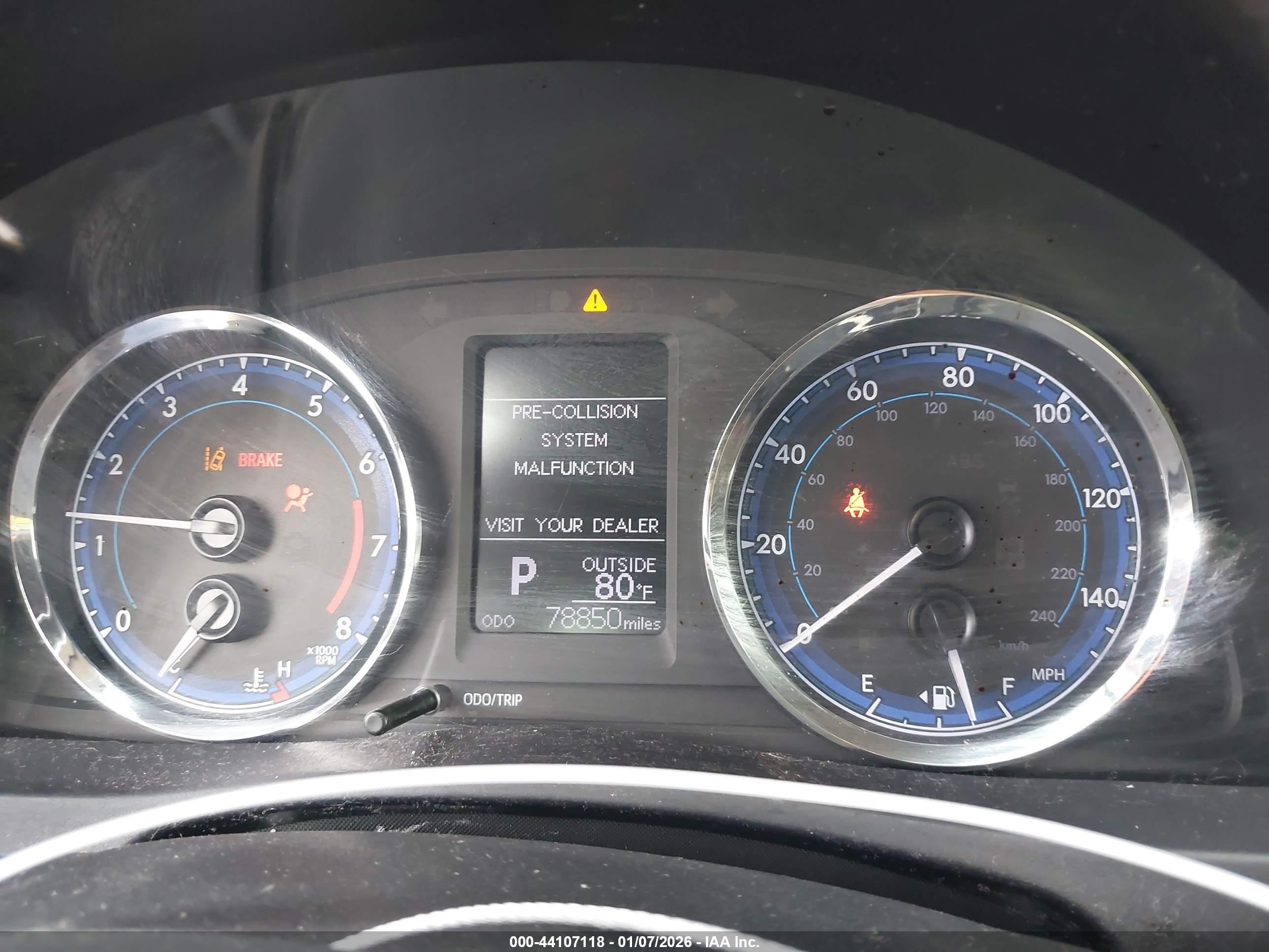 TOYOTA COROLLA image 7