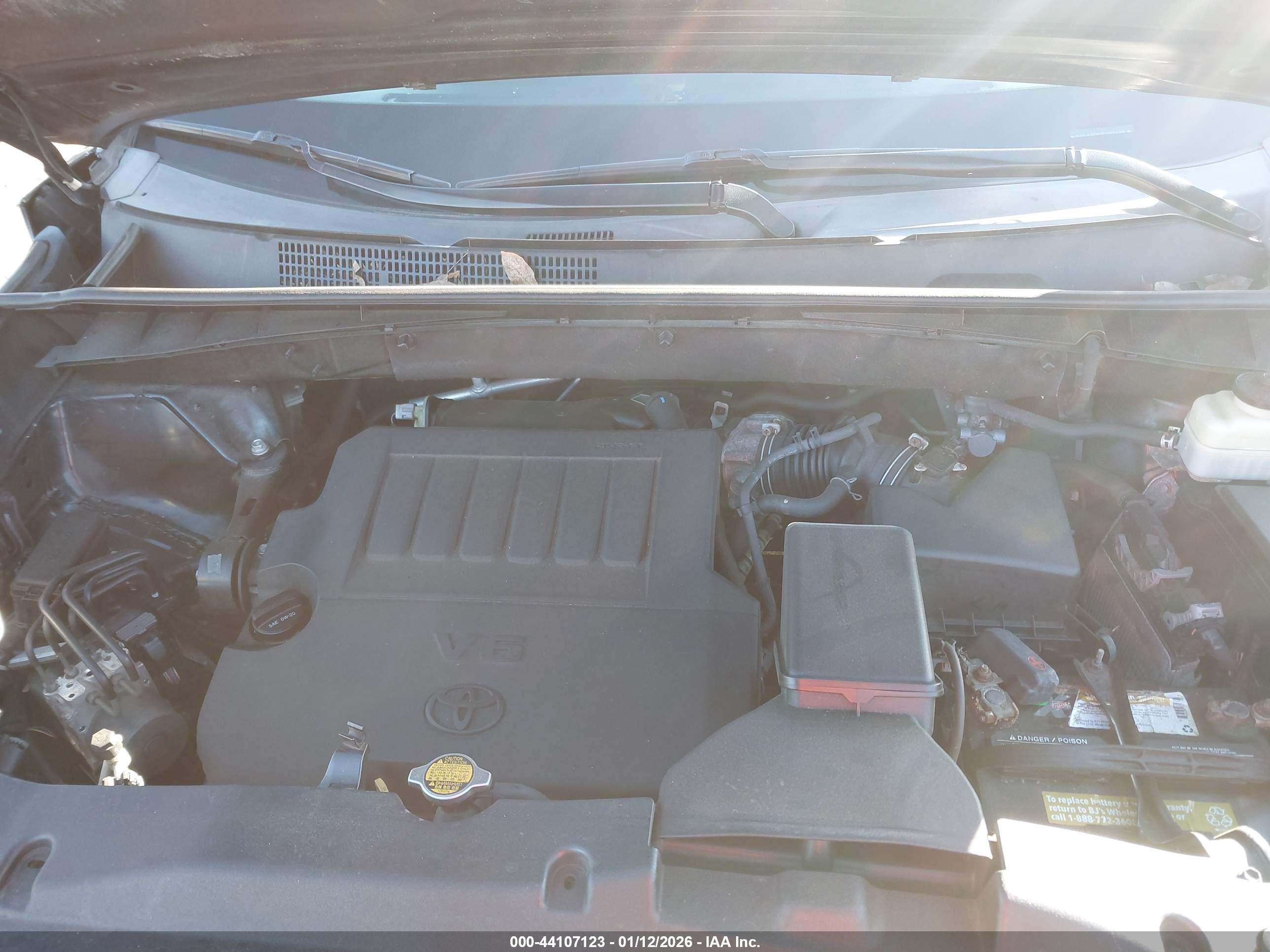 TOYOTA HIGHLANDER image 10