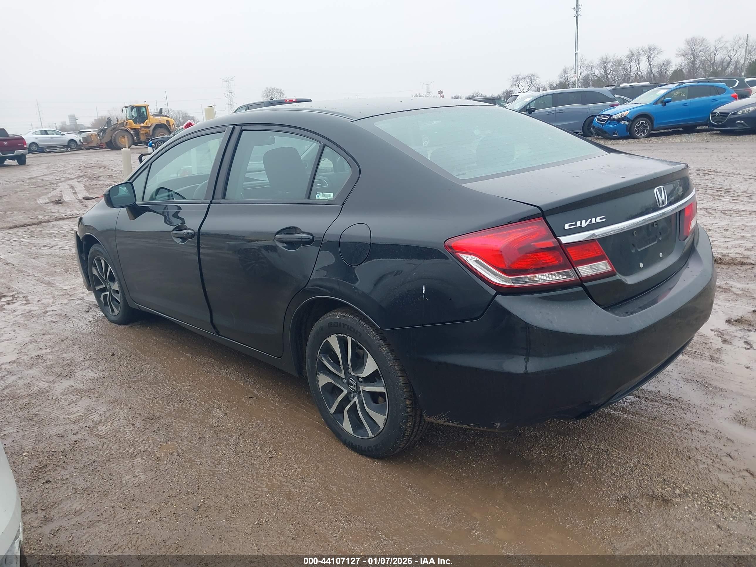 HONDA CIVIC image 3