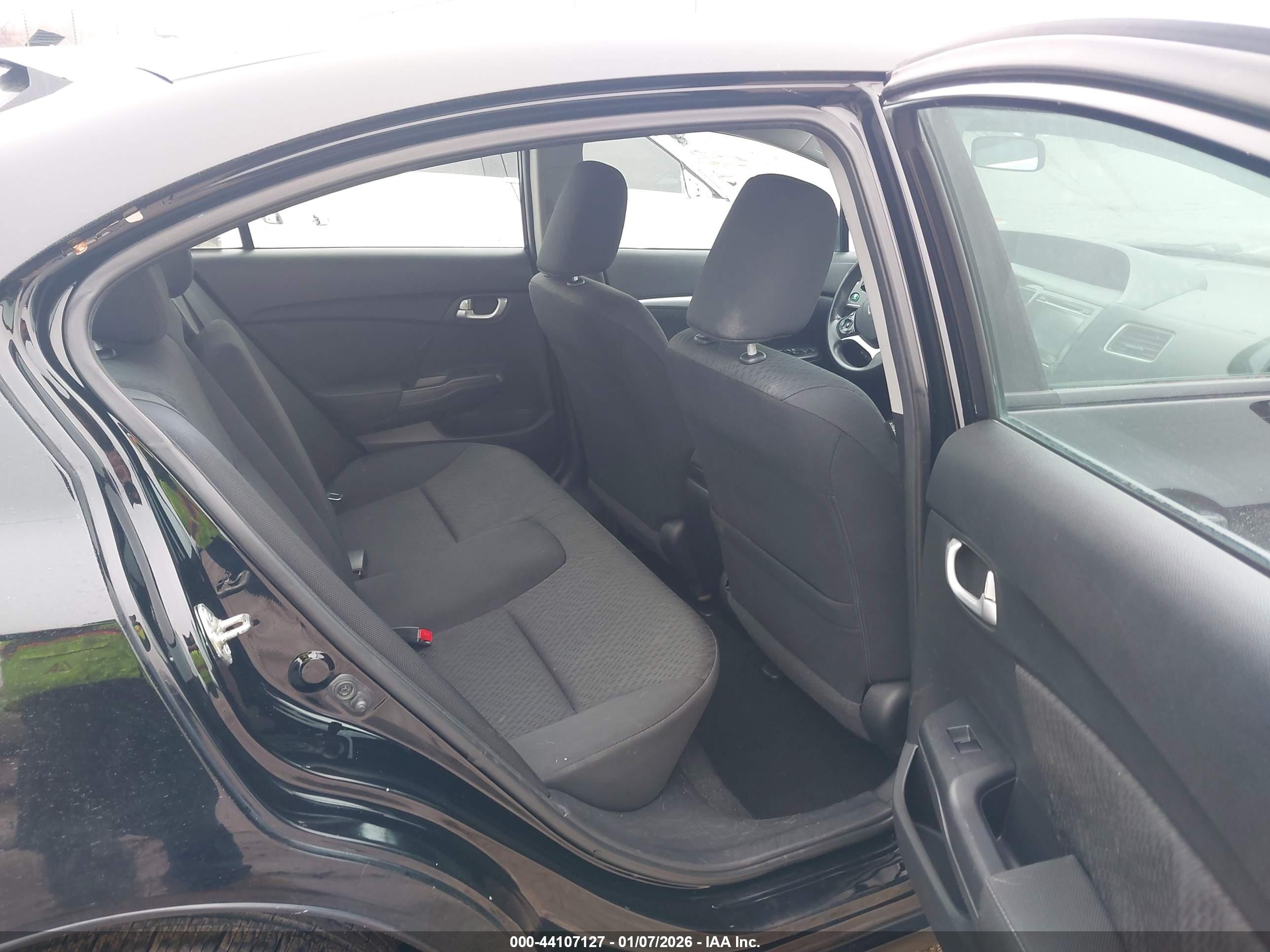 HONDA CIVIC image 8
