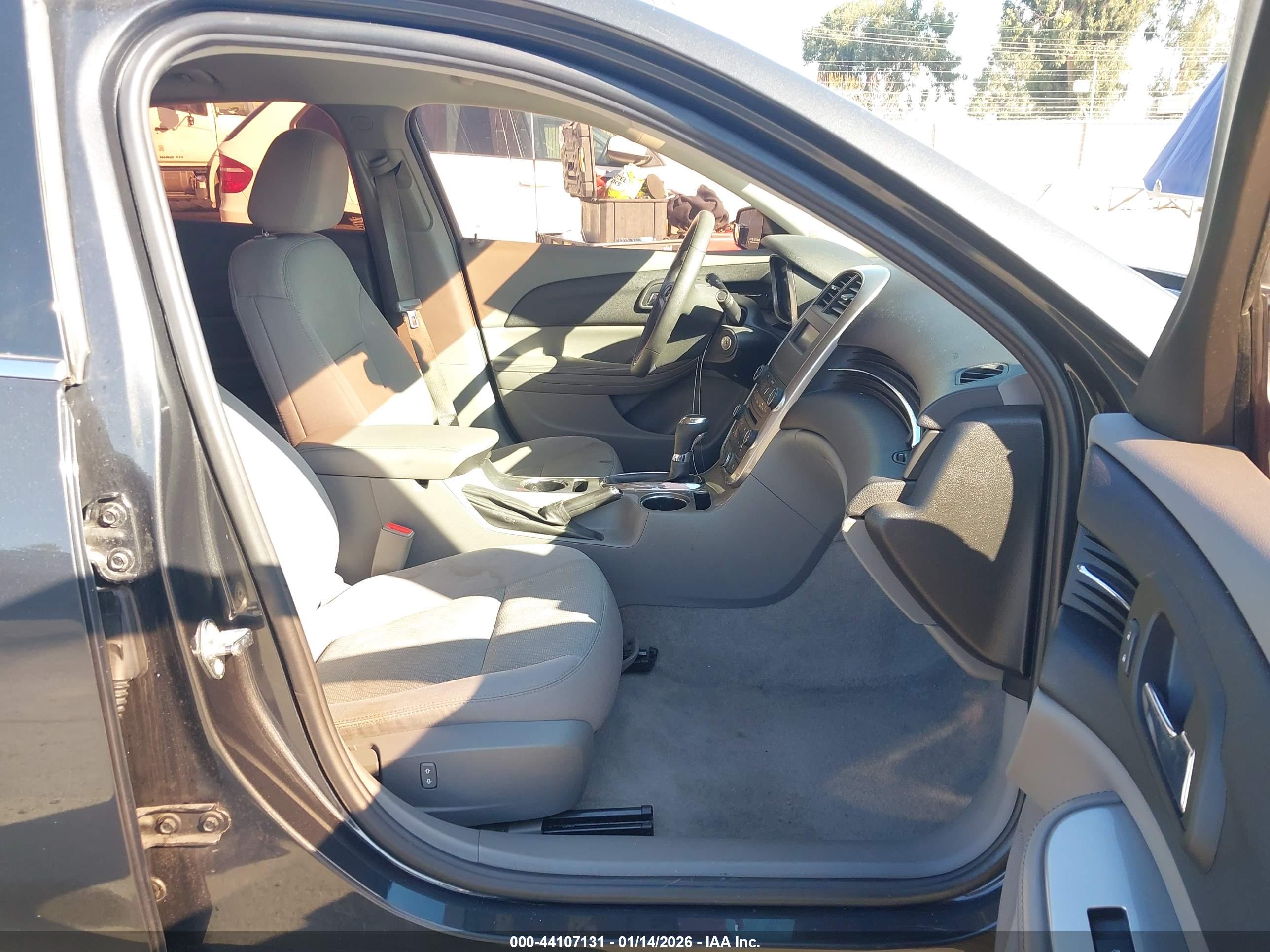 CHEVROLET MALIBU image 5
