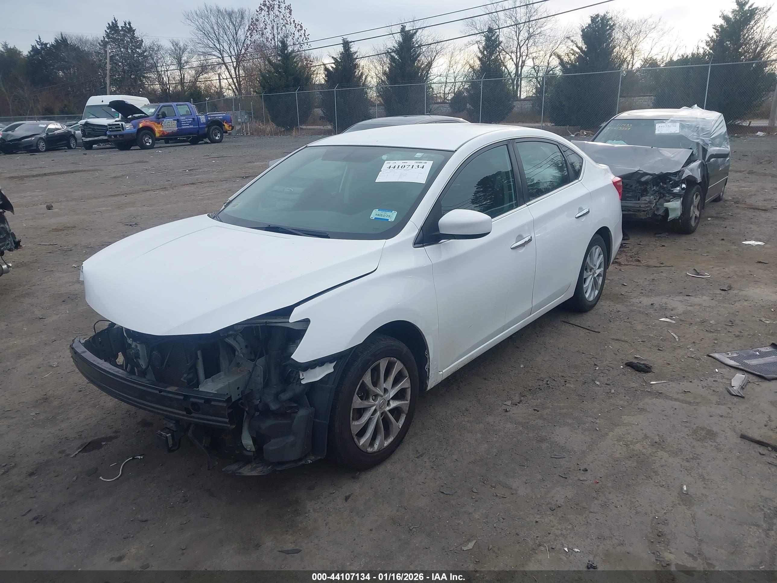 NISSAN SENTRA image 2