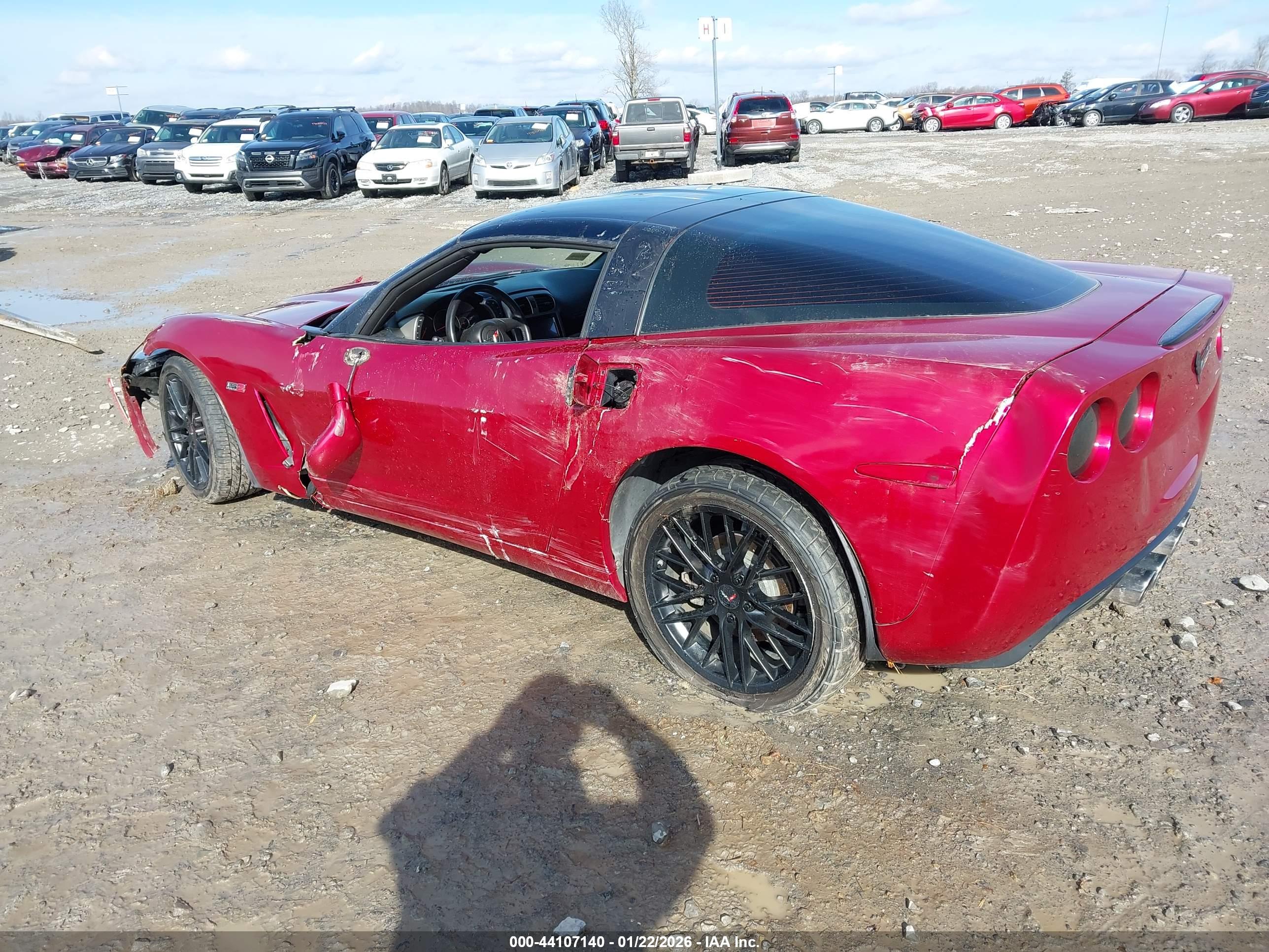 CHEVROLET CORVETTE image 3