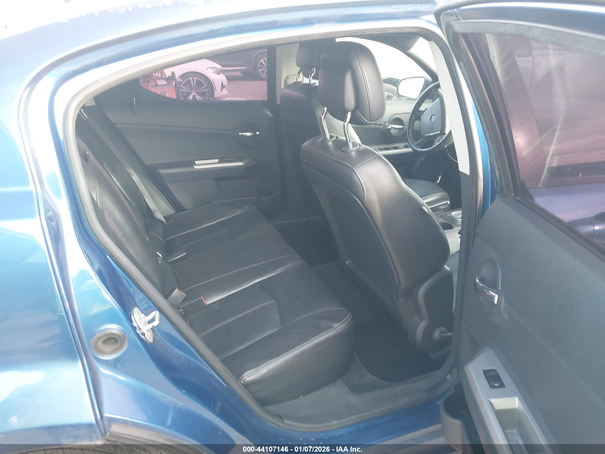 DODGE AVENGER image 8