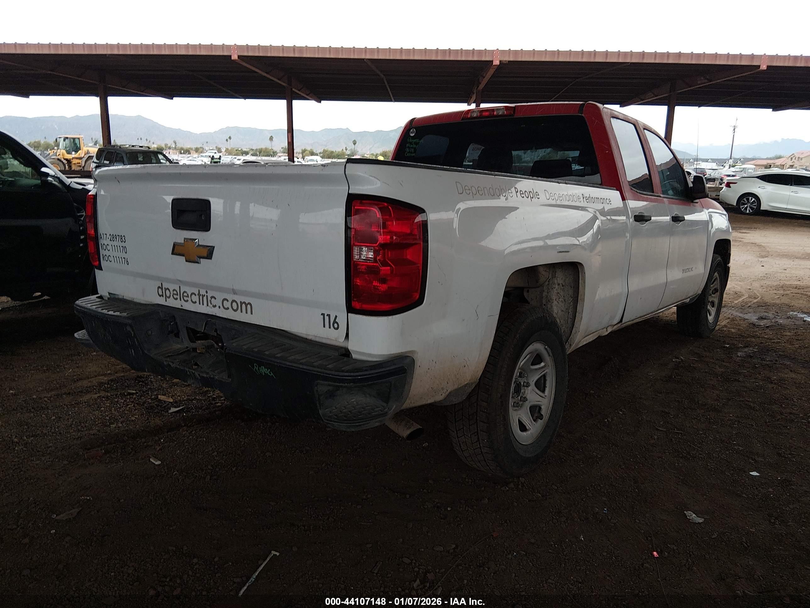 CHEVROLET SILVERADO image 4
