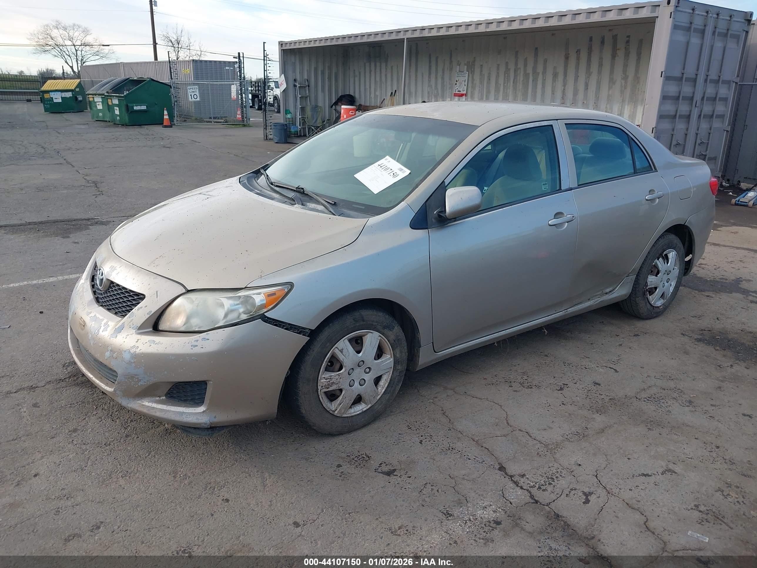TOYOTA COROLLA image 2
