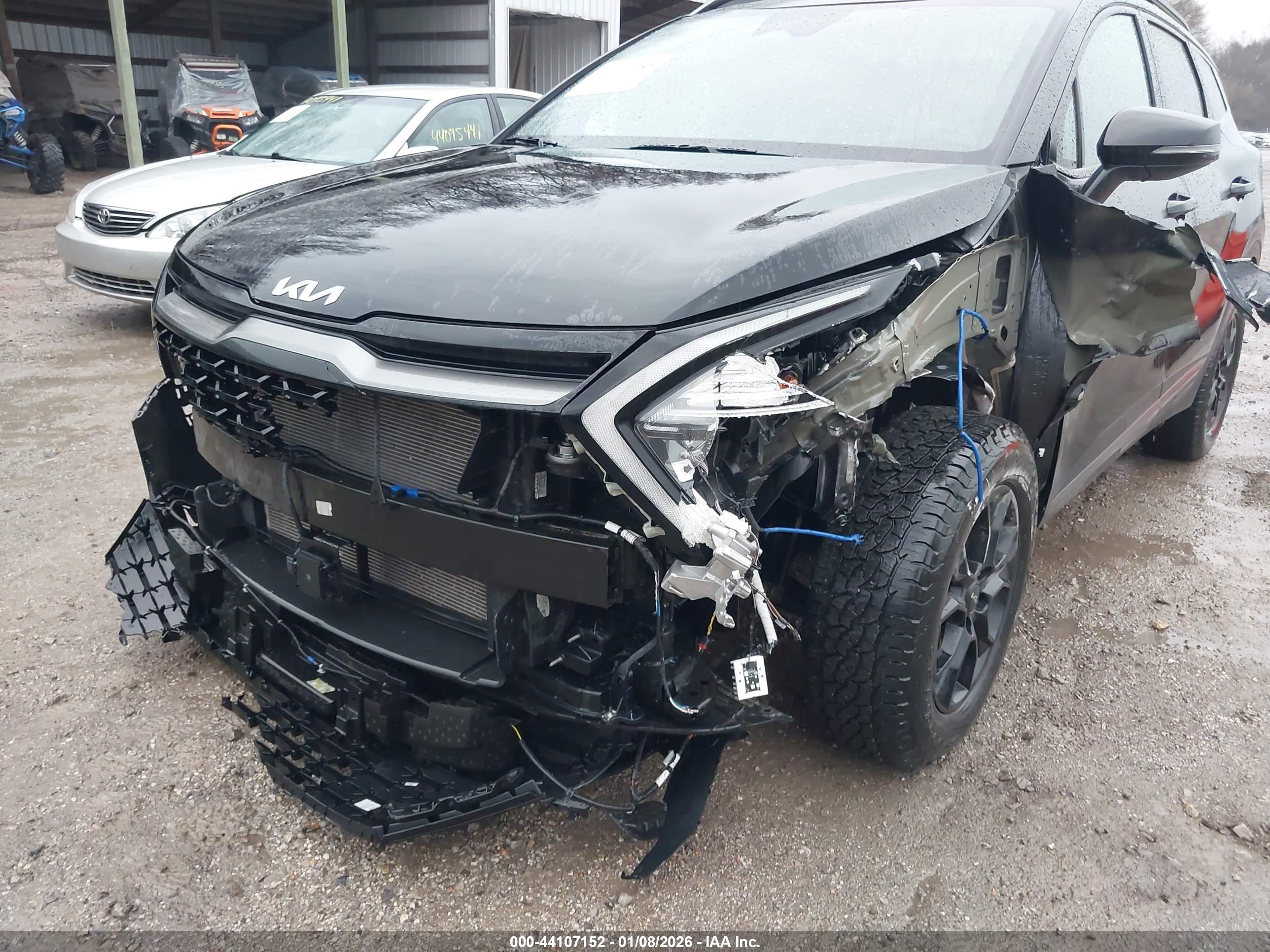 KIA SPORTAGE image 6