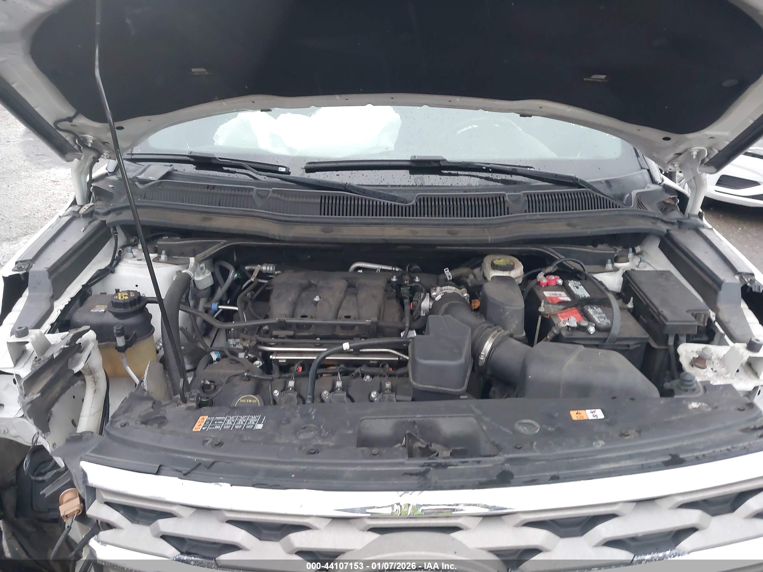 FORD EXPLORER image 10