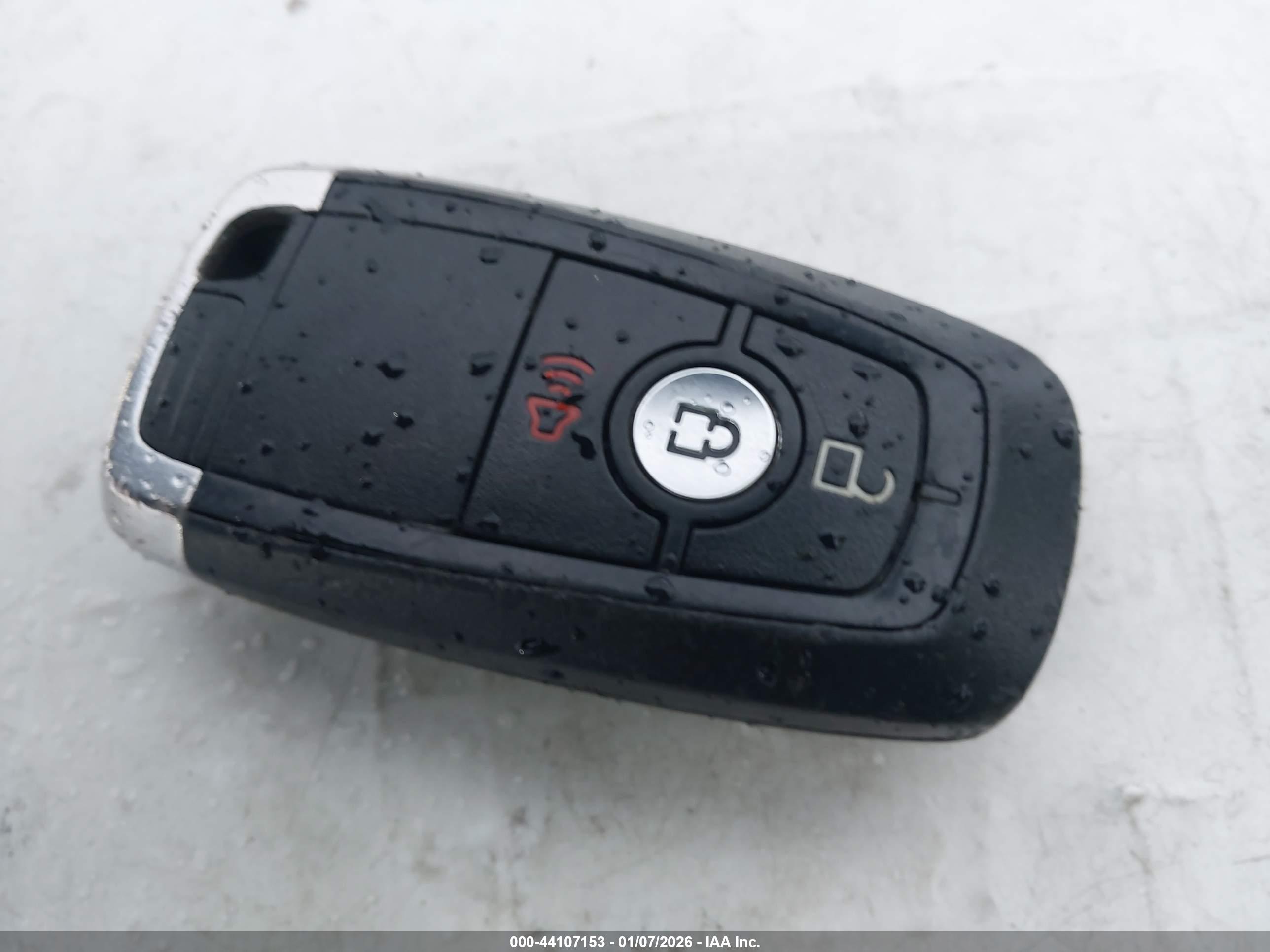 FORD EXPLORER image 11