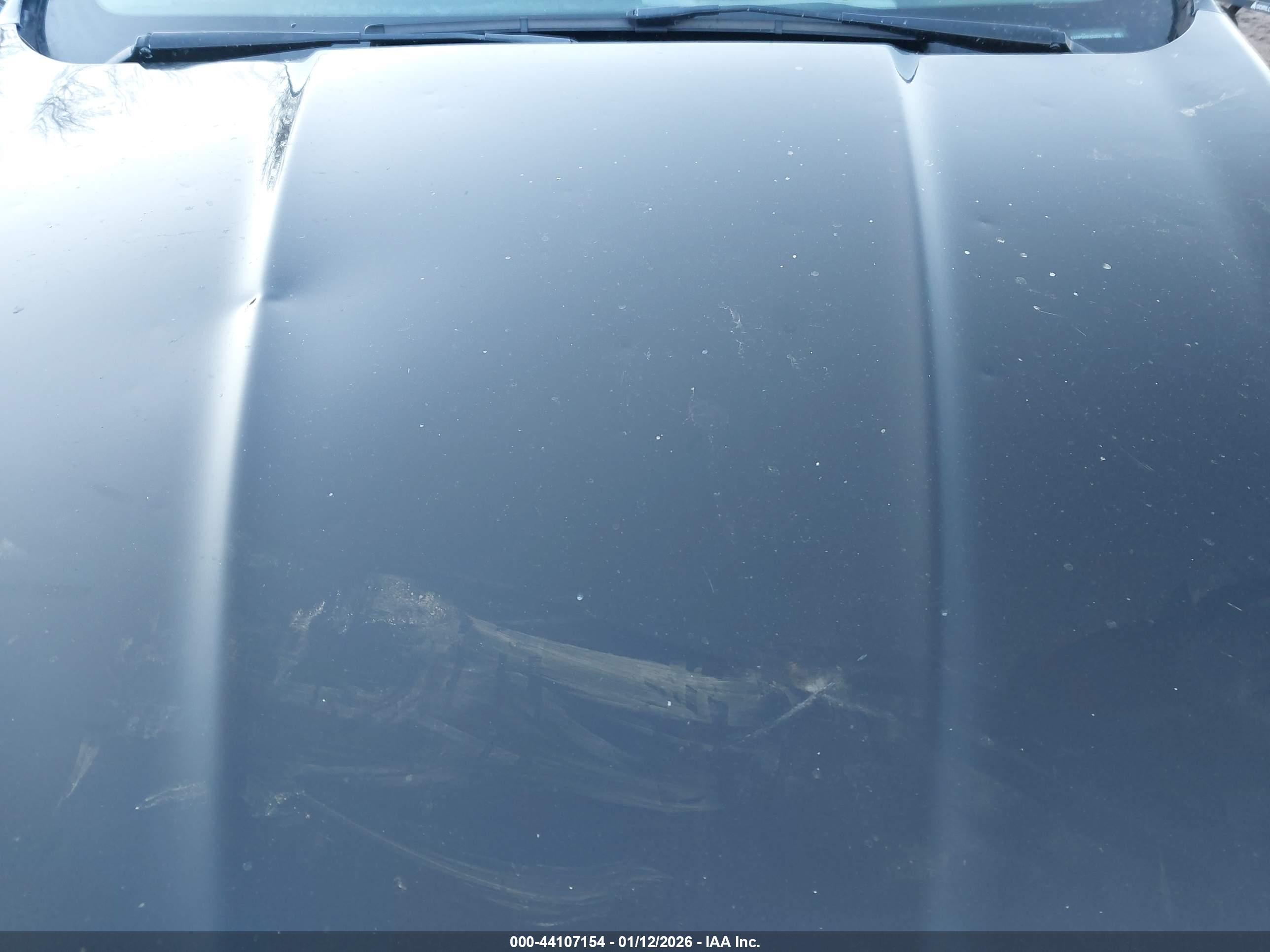 FORD FUSION image 6