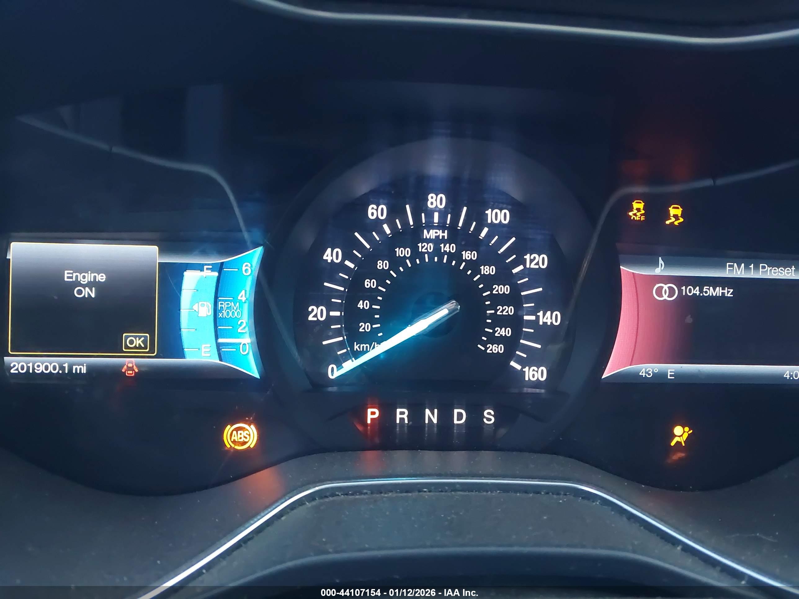 FORD FUSION image 7