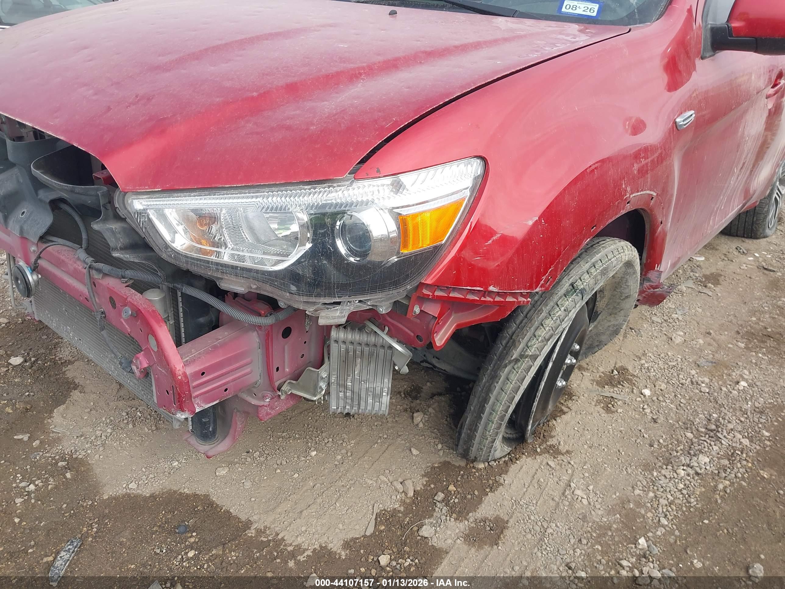 MITSUBISHI OUTLANDER image 6
