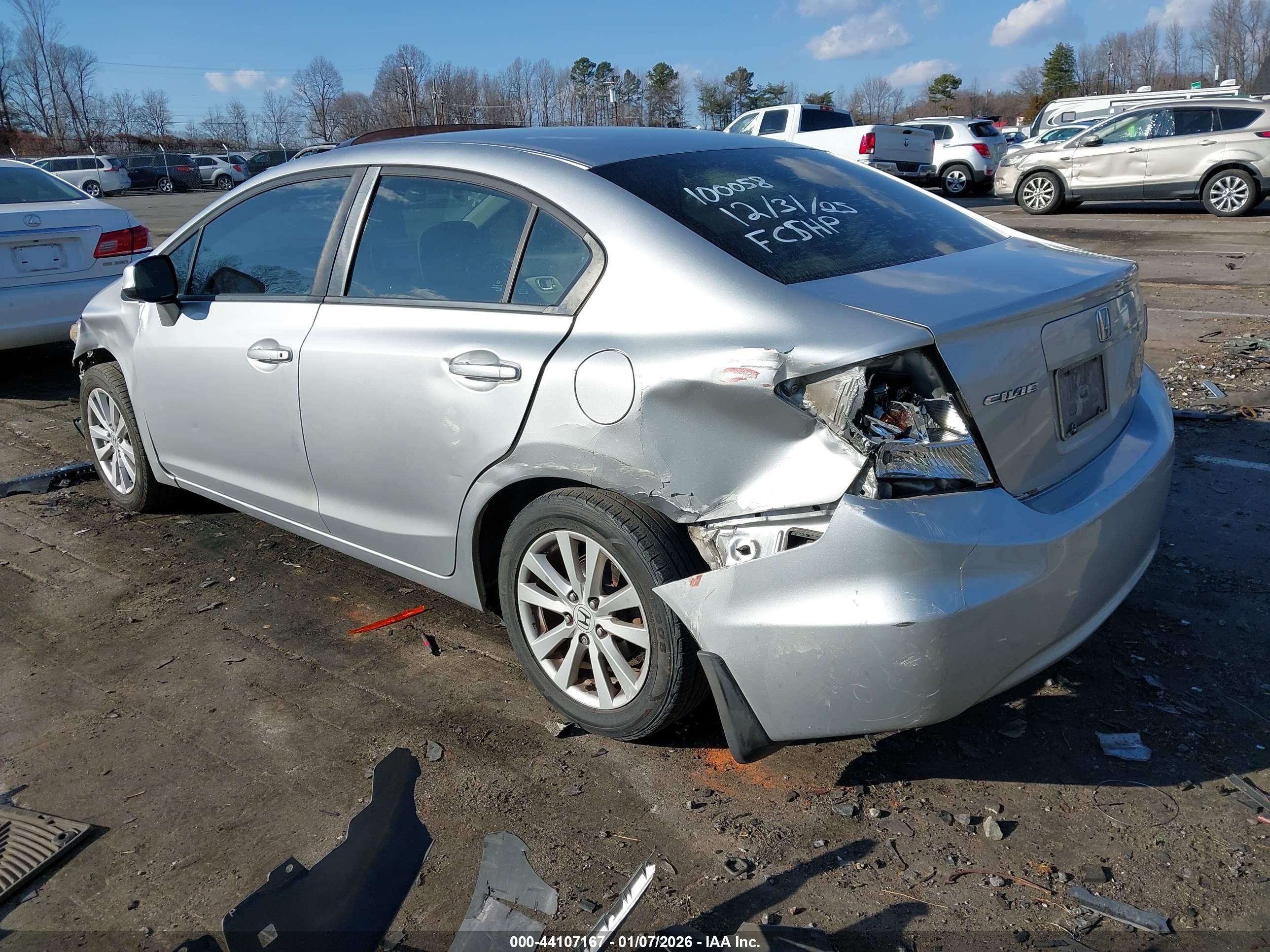 HONDA CIVIC image 3