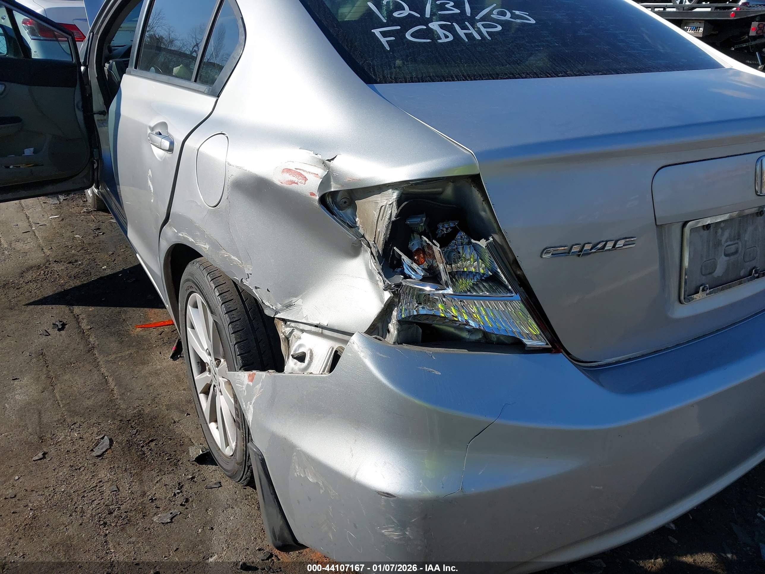 HONDA CIVIC image 6