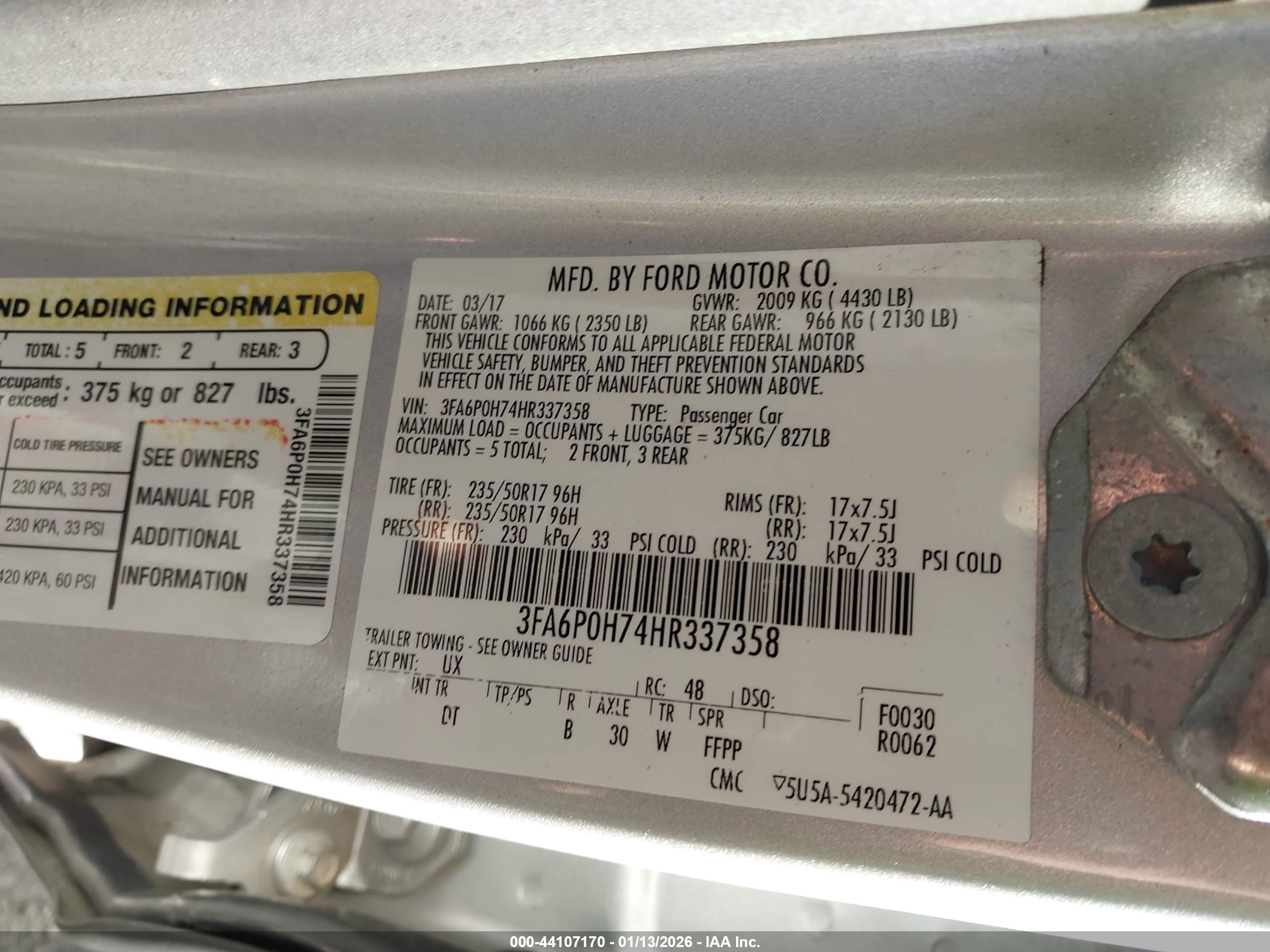 FORD FUSION image 9