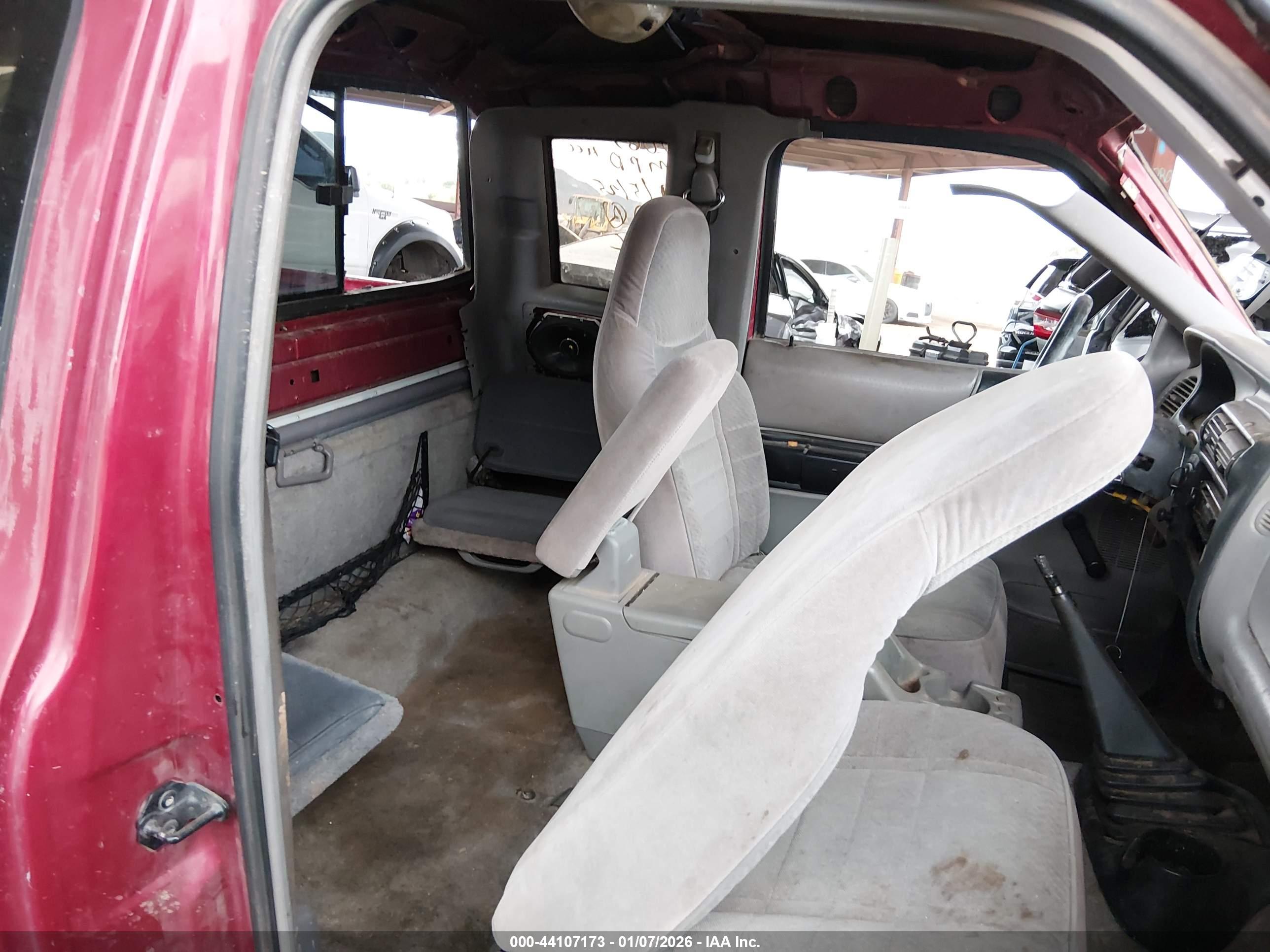 FORD RANGER image 8