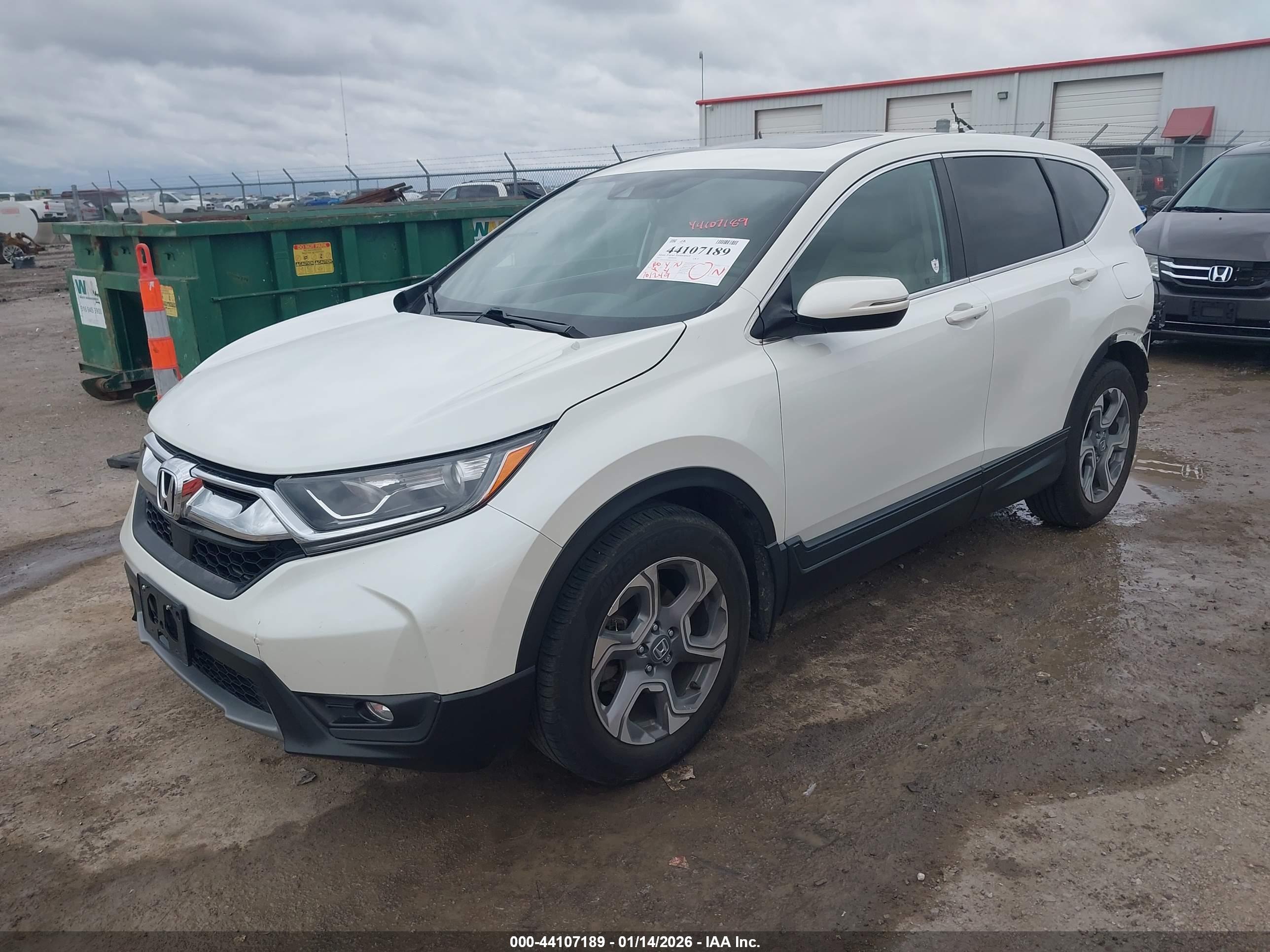 HONDA CR-V image 2
