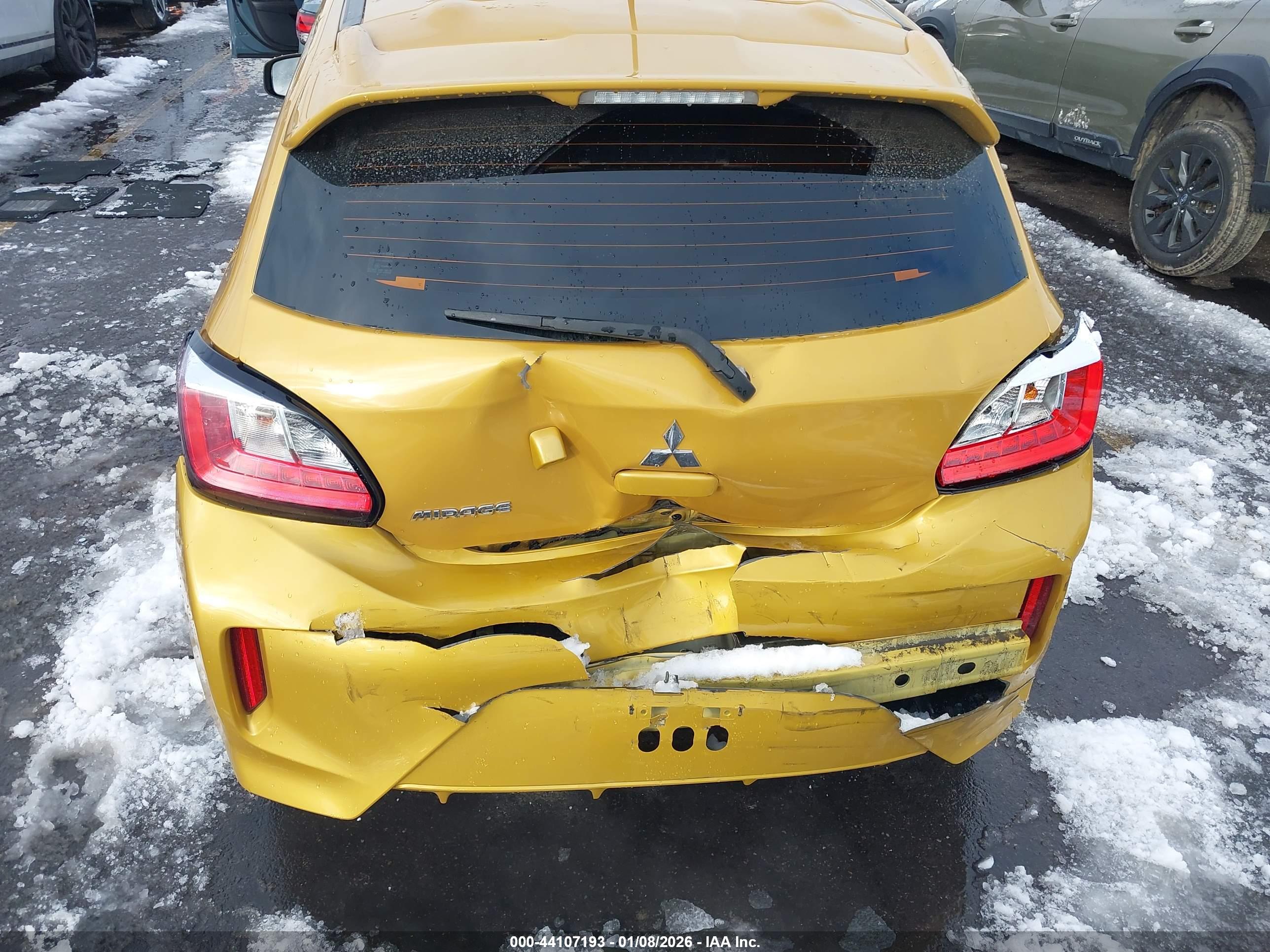 MITSUBISHI MIRAGE image 6