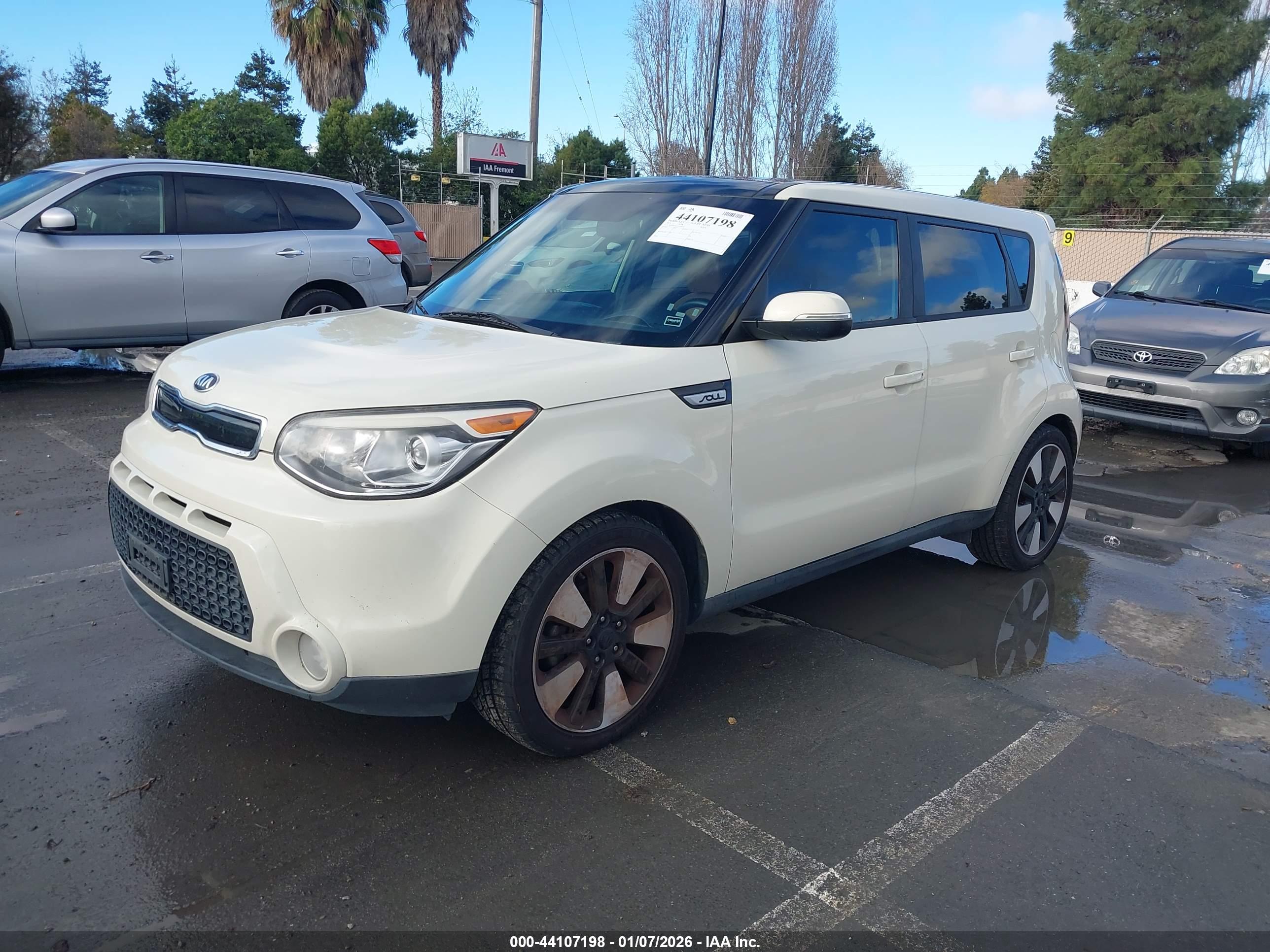 KIA SOUL image 2