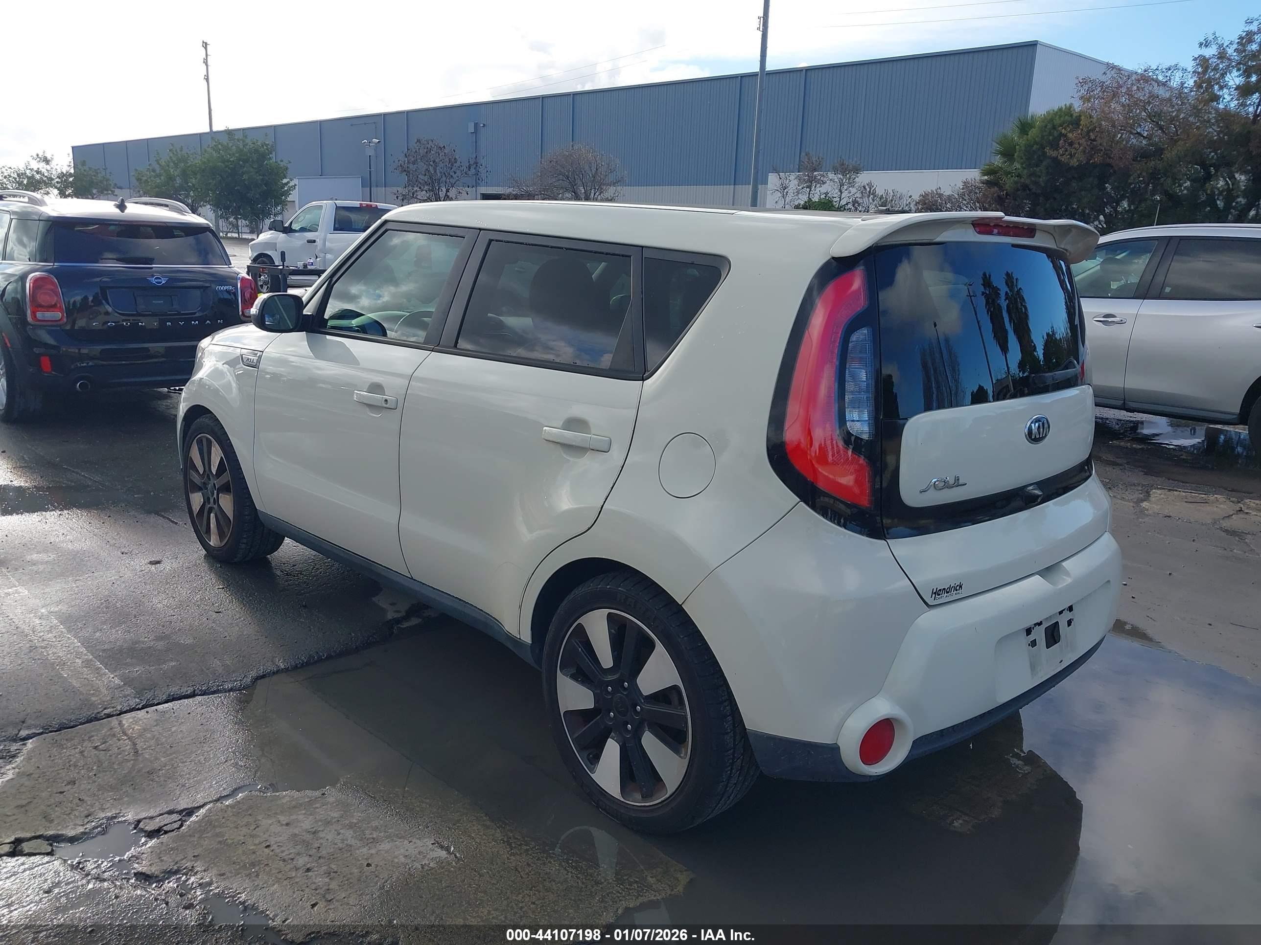 KIA SOUL image 3