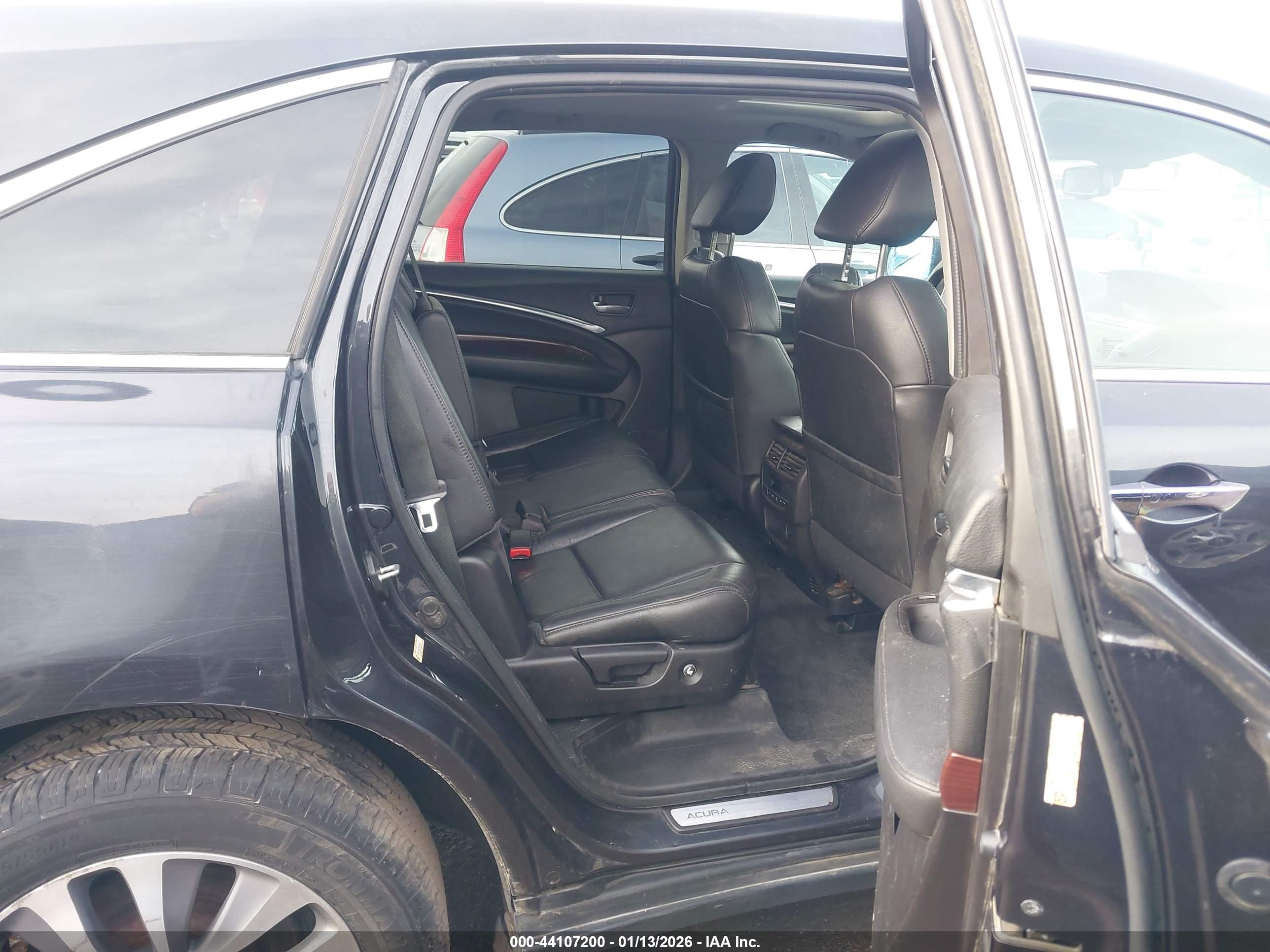 ACURA MDX image 8