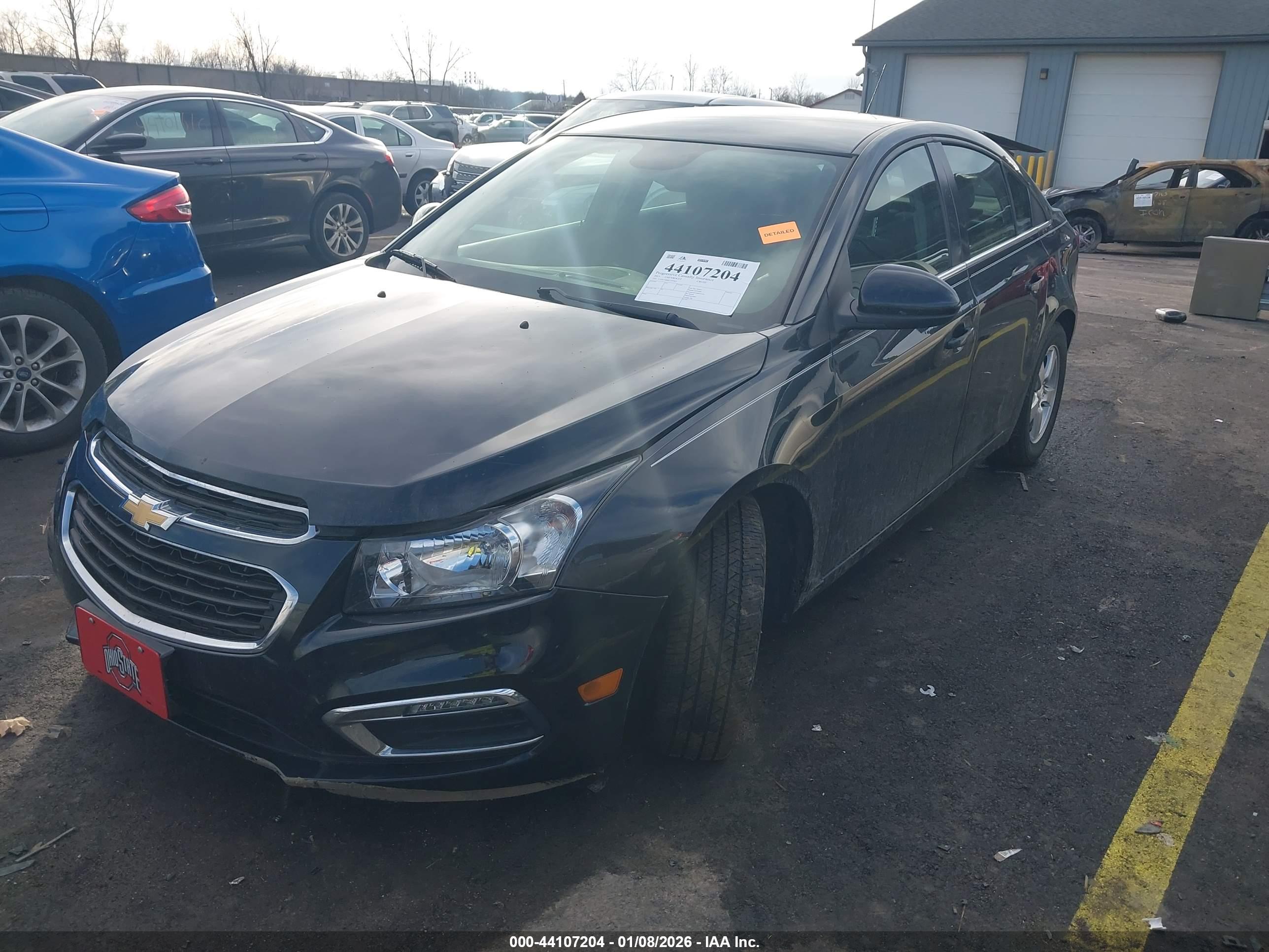 CHEVROLET CRUZE image 2