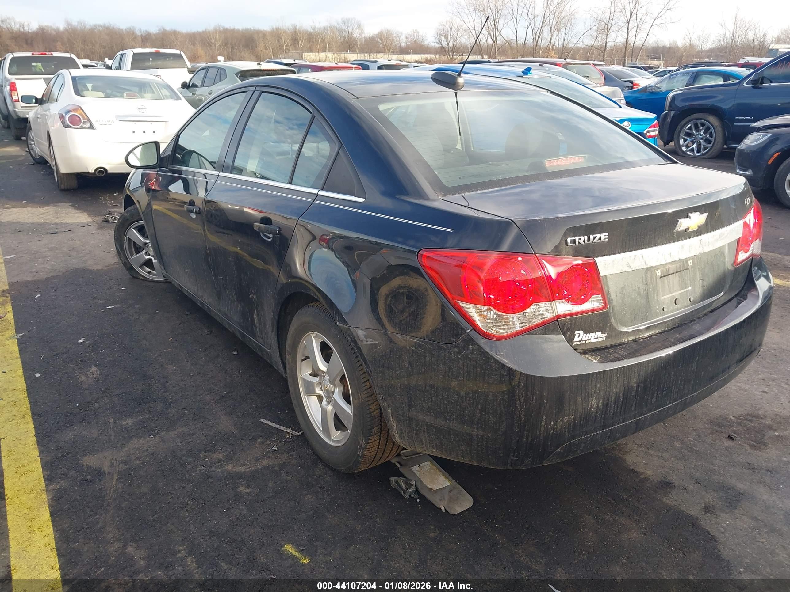 CHEVROLET CRUZE image 3