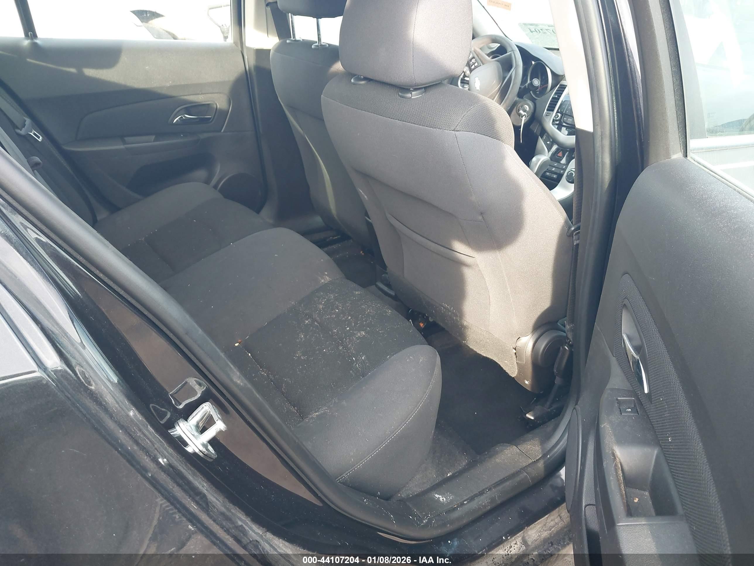 CHEVROLET CRUZE image 8