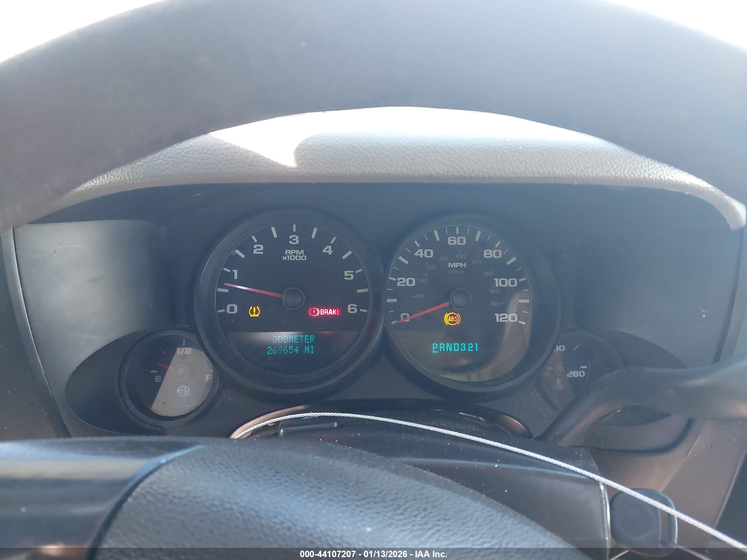 GMC SIERRA image 7