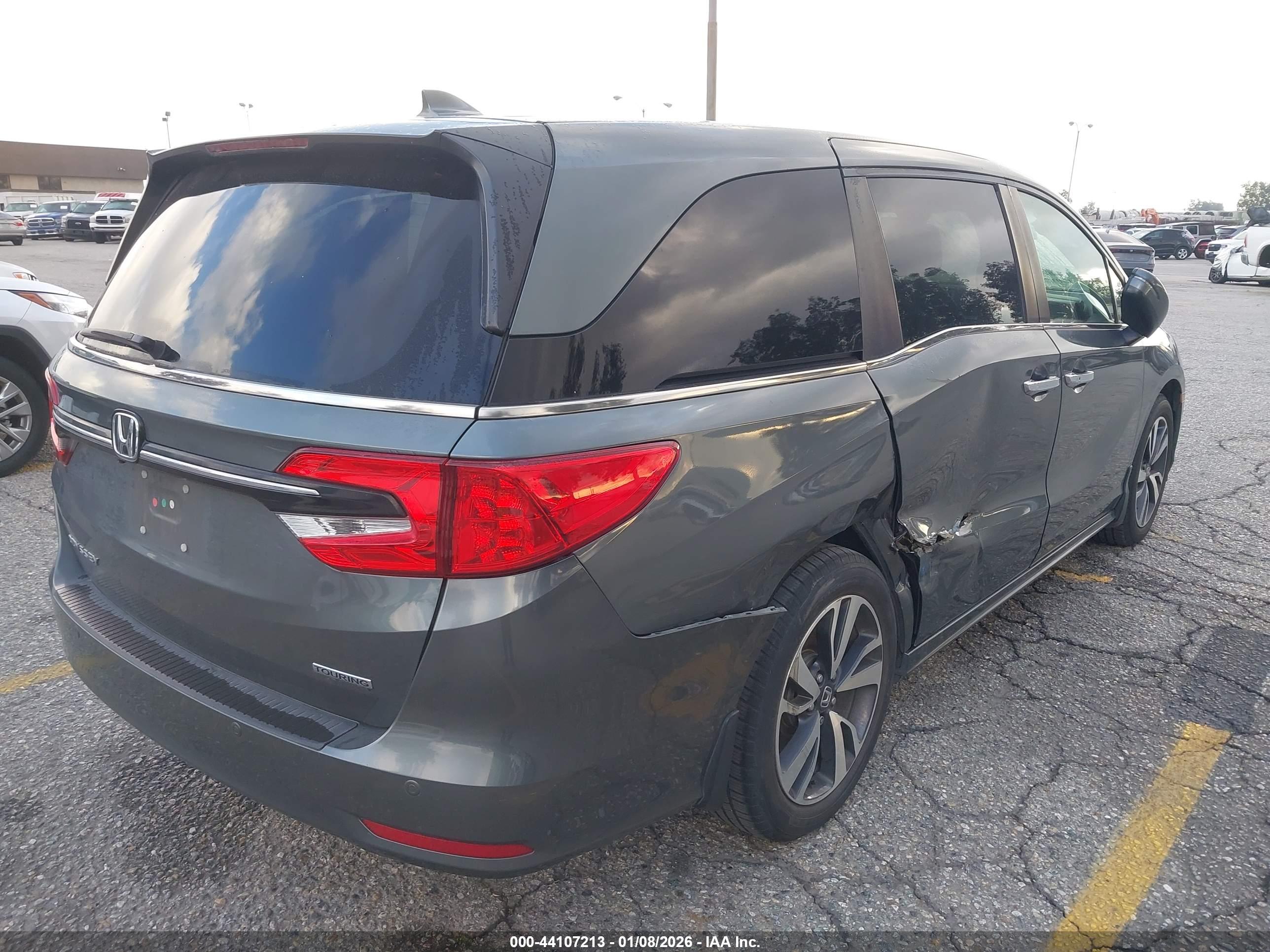 HONDA ODYSSEY image 4