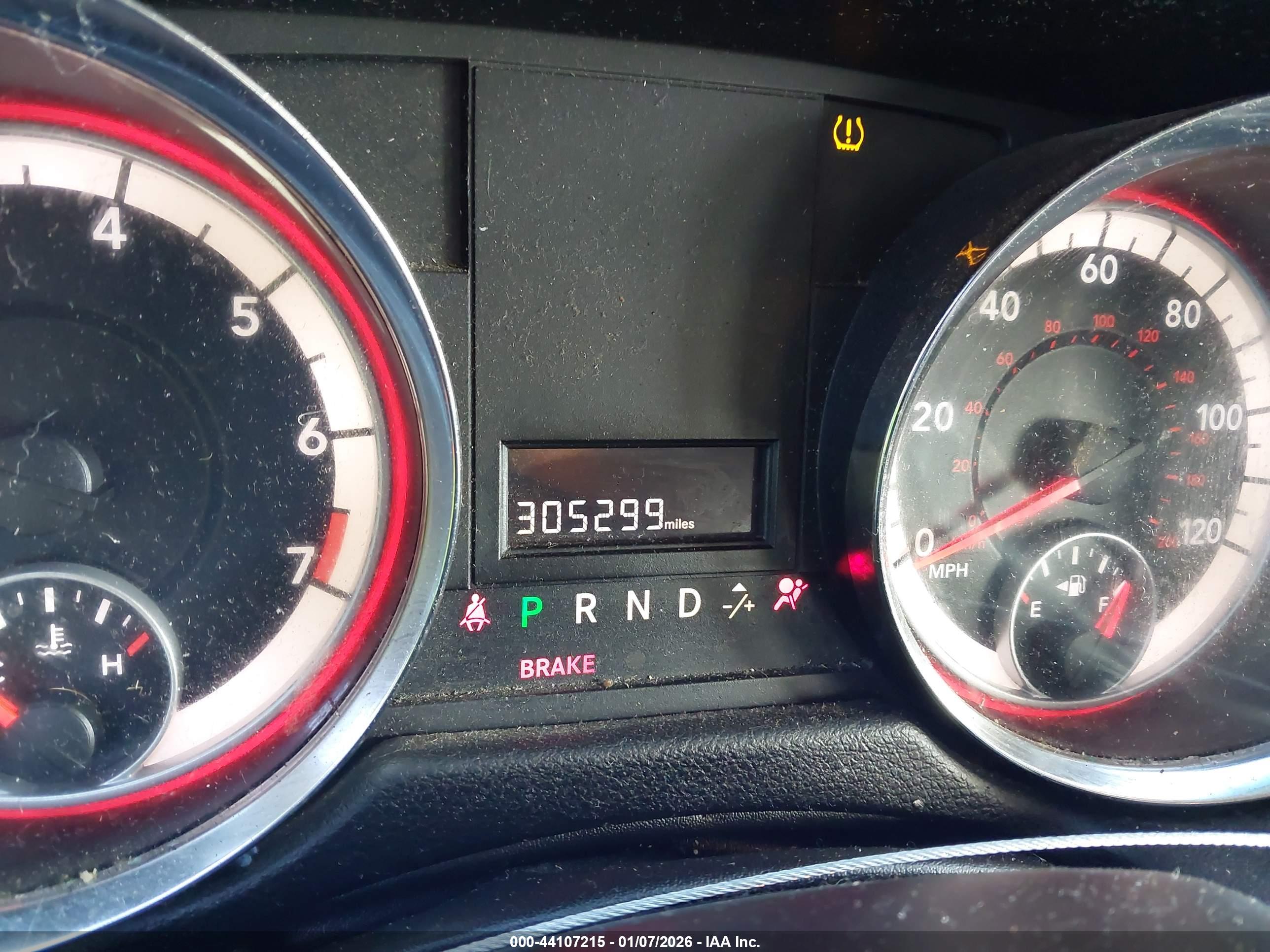 DODGE GRAND image 7