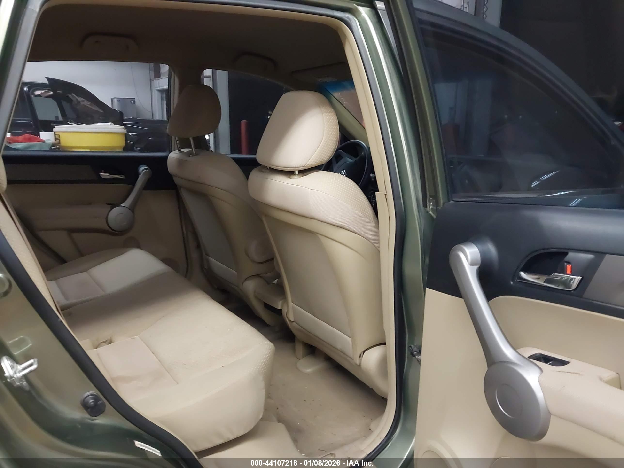 HONDA CR-V image 8