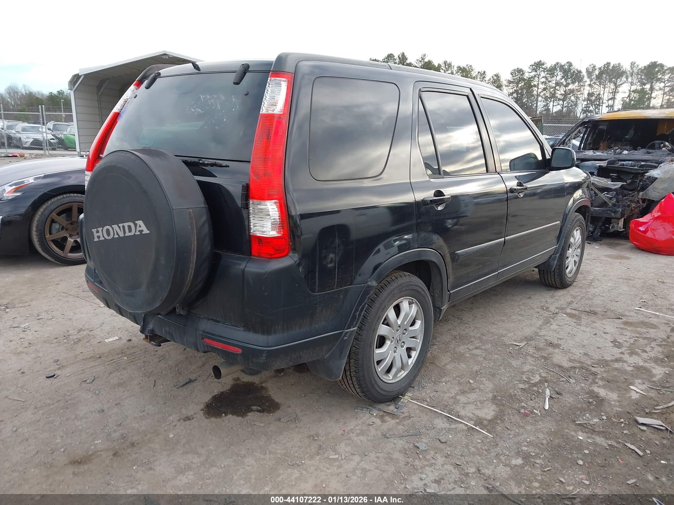 HONDA CR-V image 4