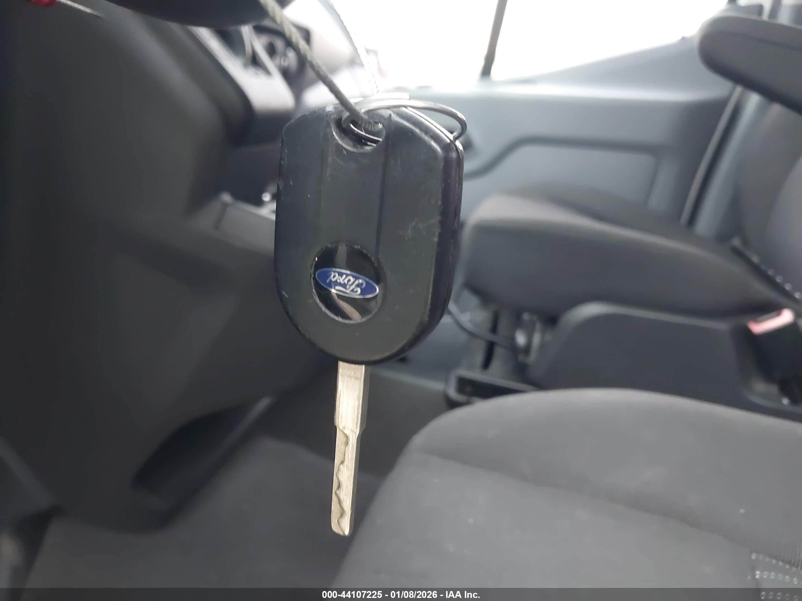 FORD TRANSIT-350 image 11