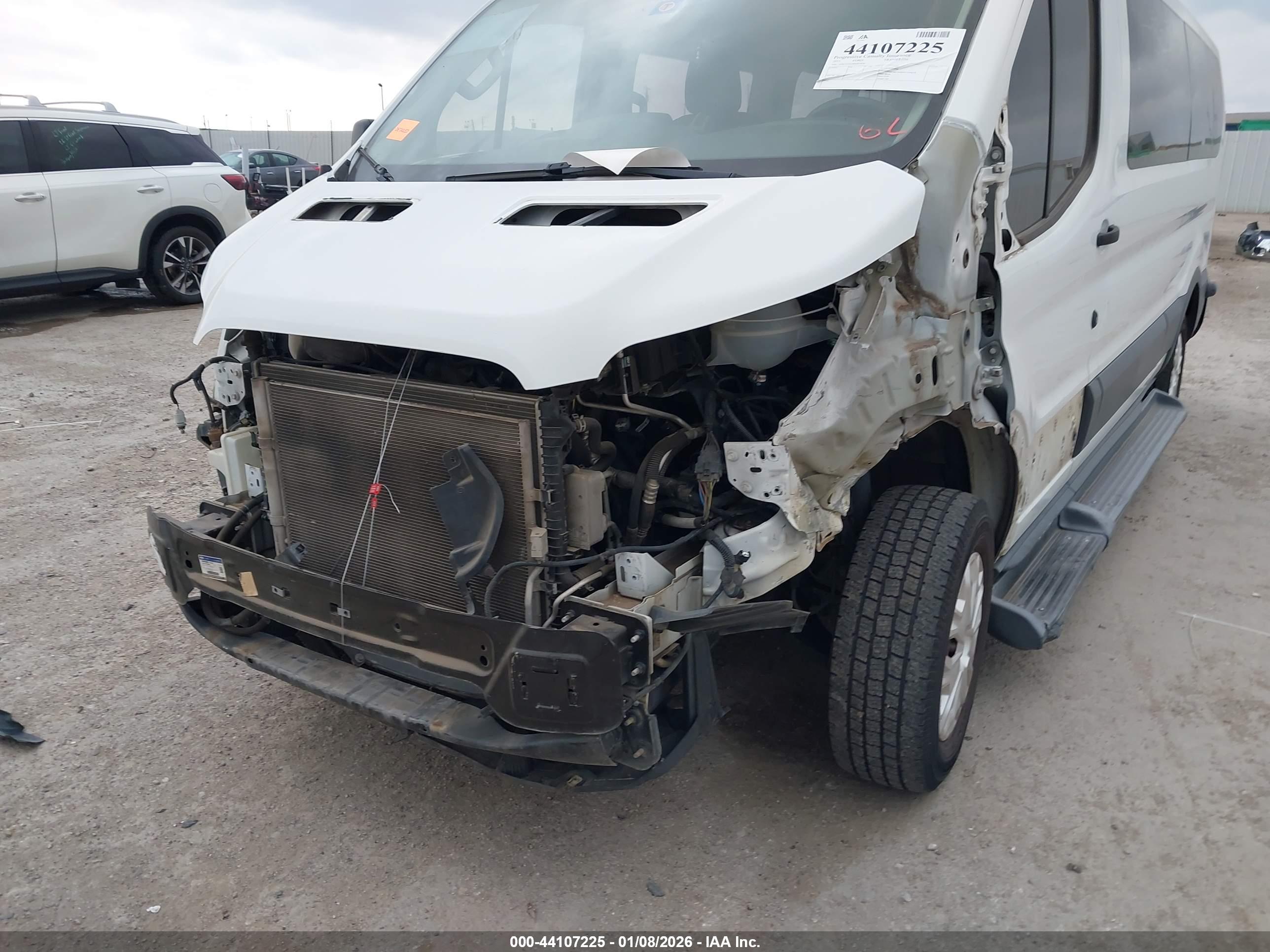 FORD TRANSIT-350 image 6