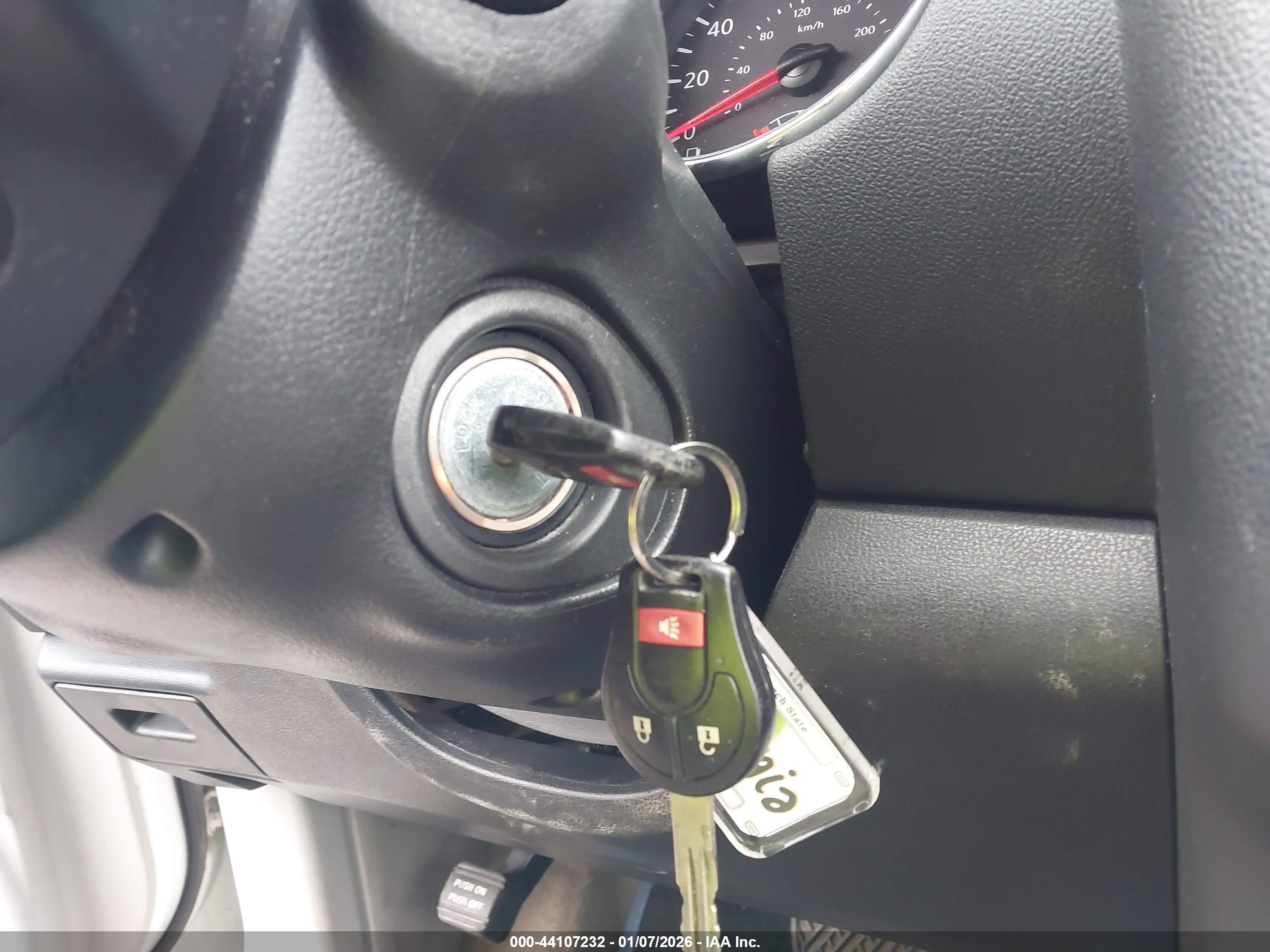 NISSAN ROGUE image 11