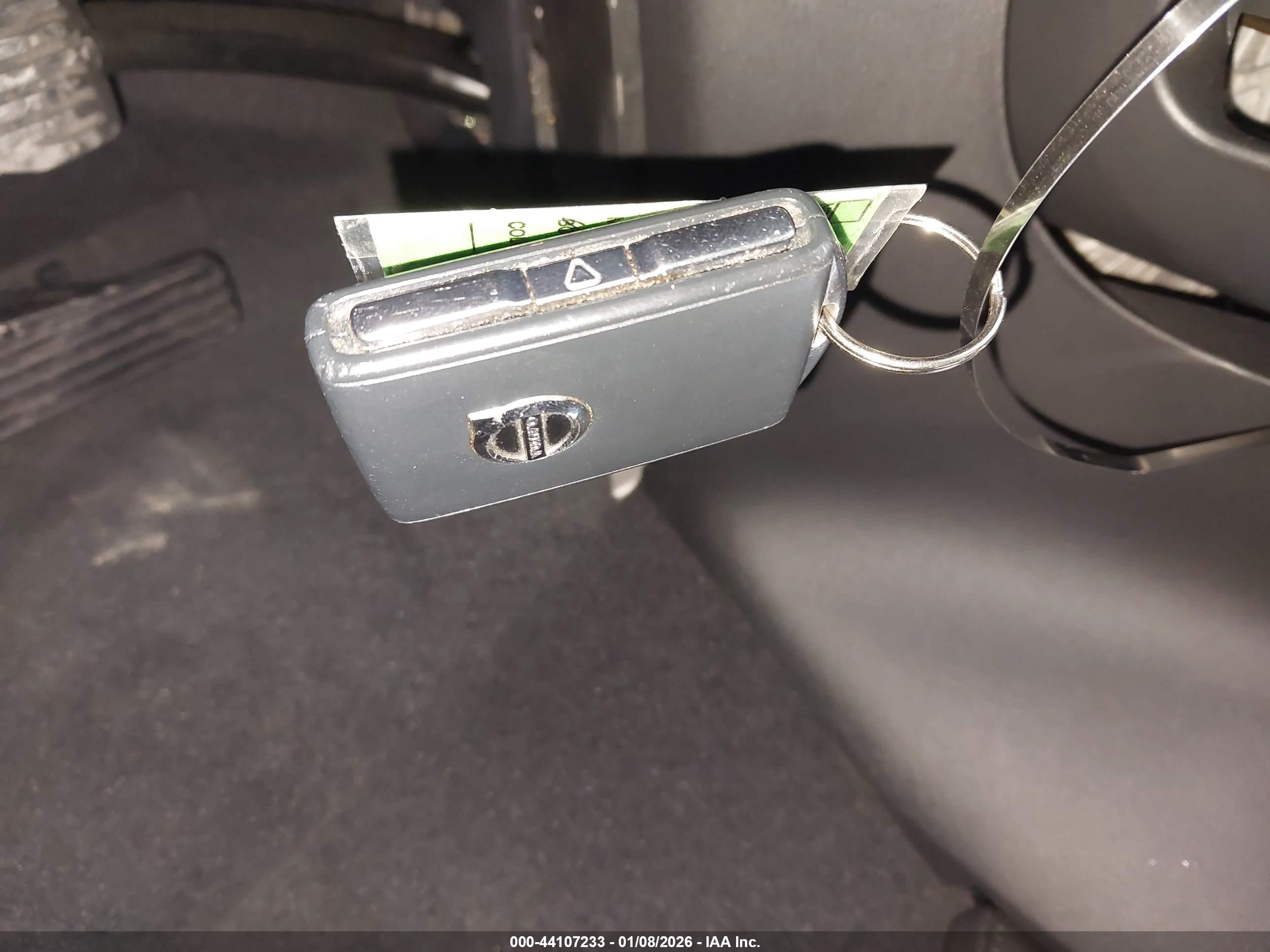 VOLVO XC90 image 11