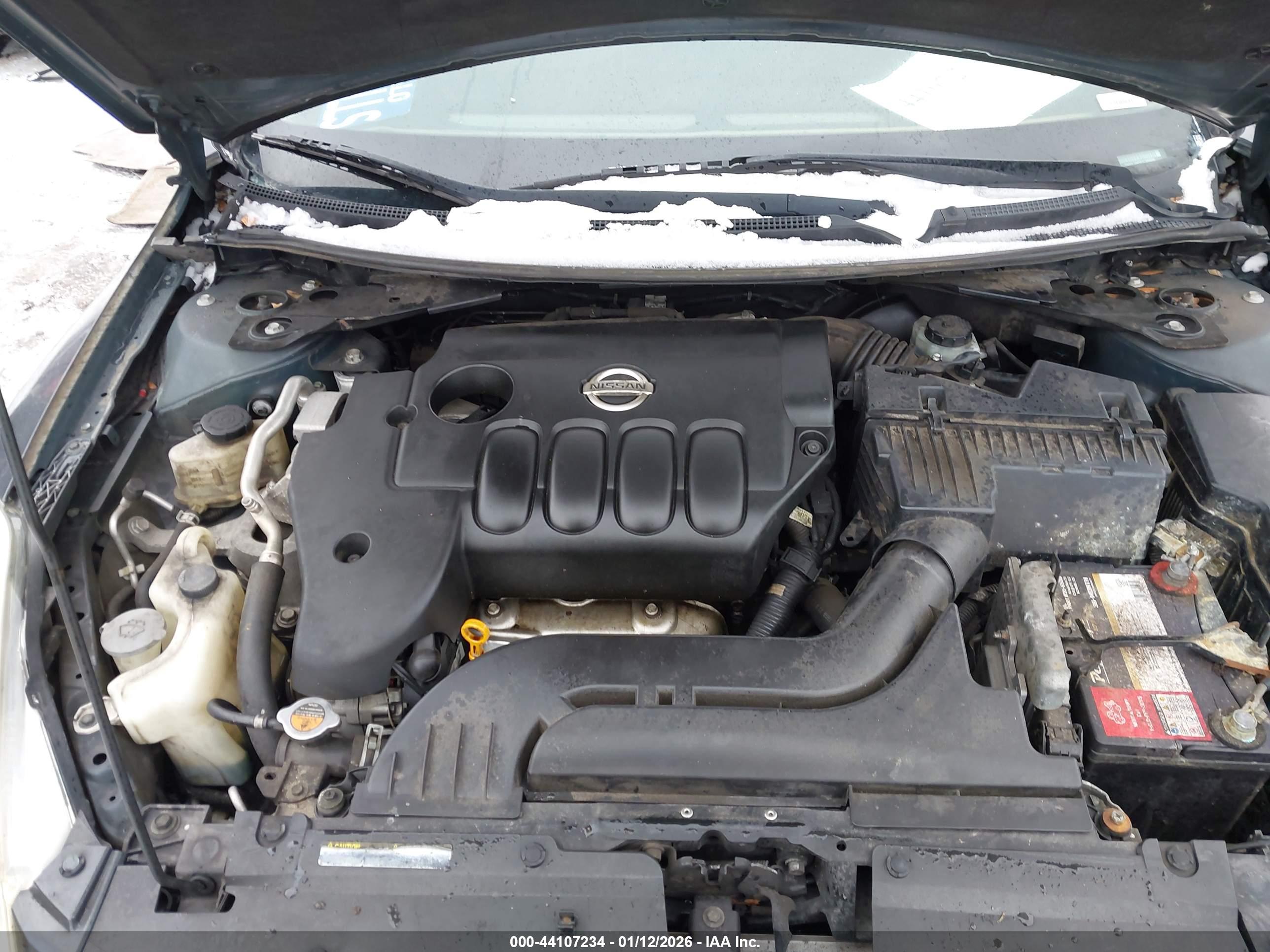 NISSAN ALTIMA image 10