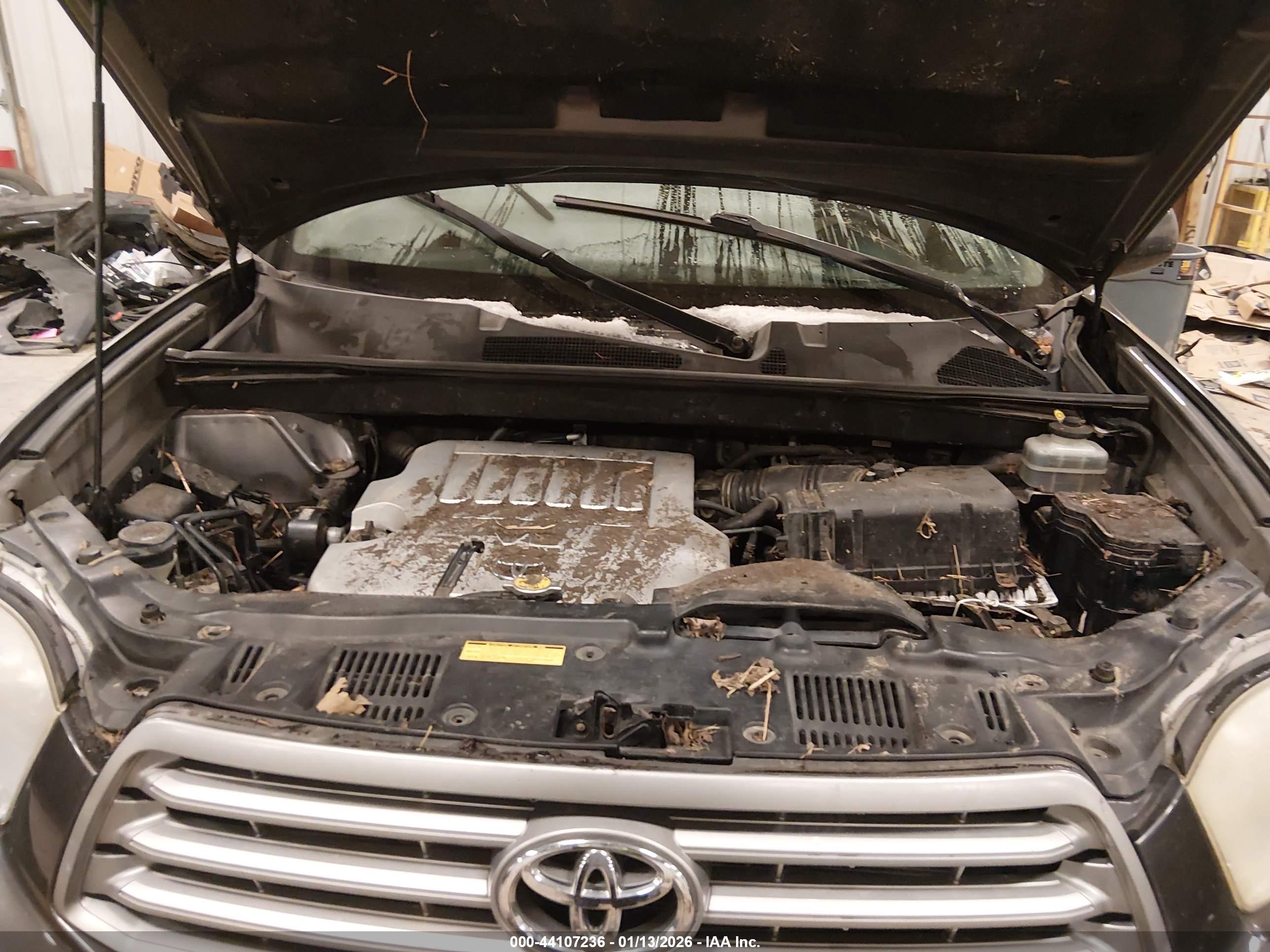TOYOTA HIGHLANDER image 10