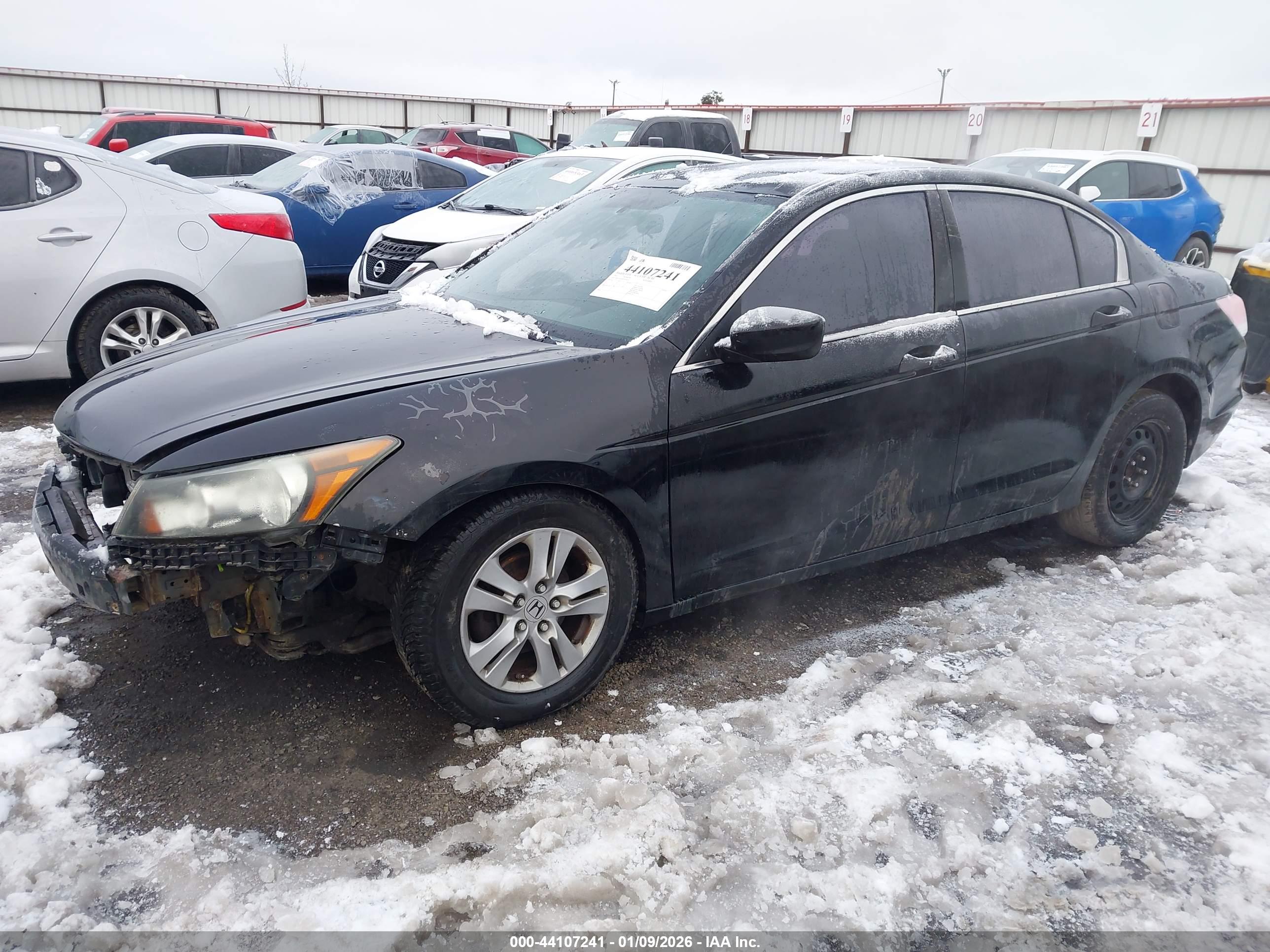 HONDA ACCORD image 2