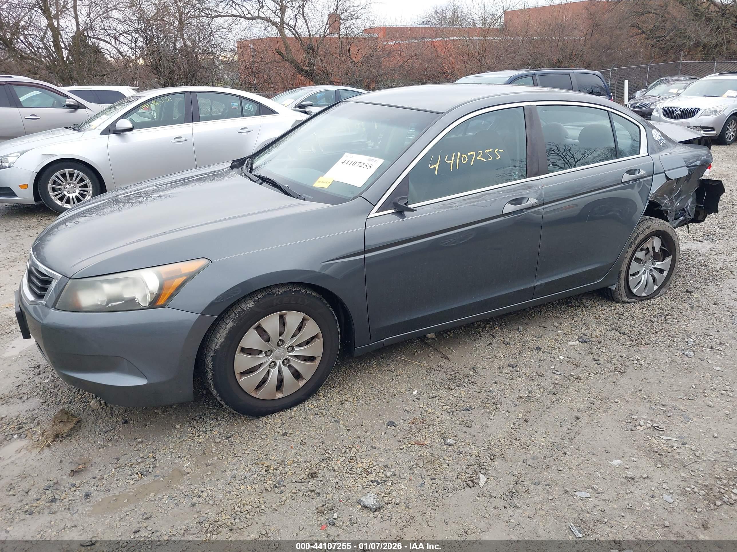 HONDA ACCORD image 2